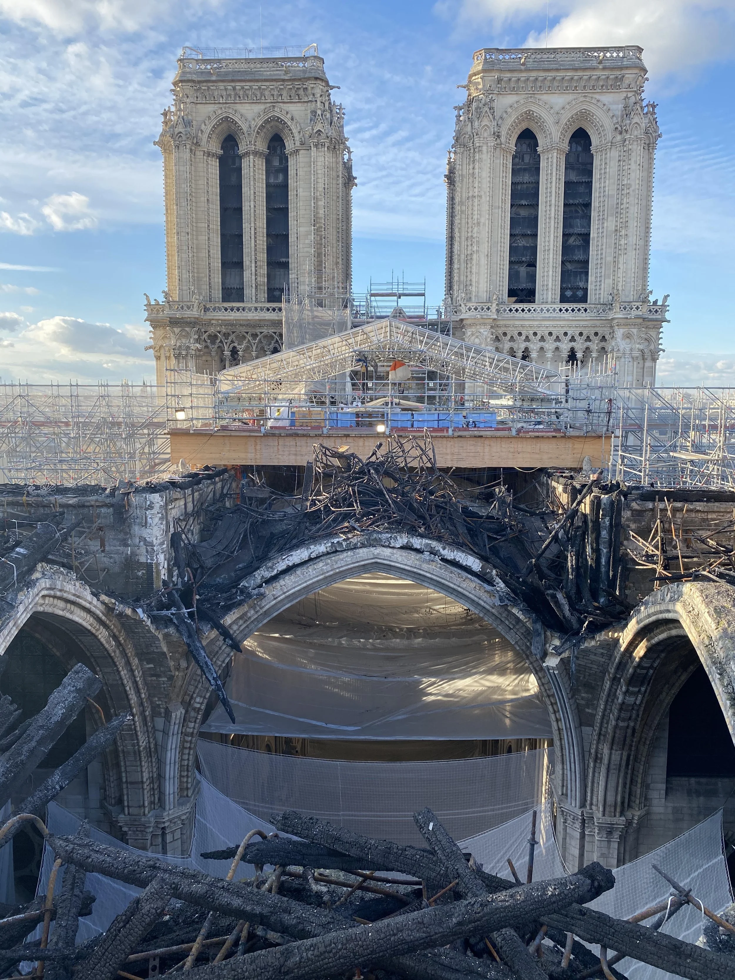 Cathédrale Notre Dame de Paris 
- AMO suite à sinistre incendie