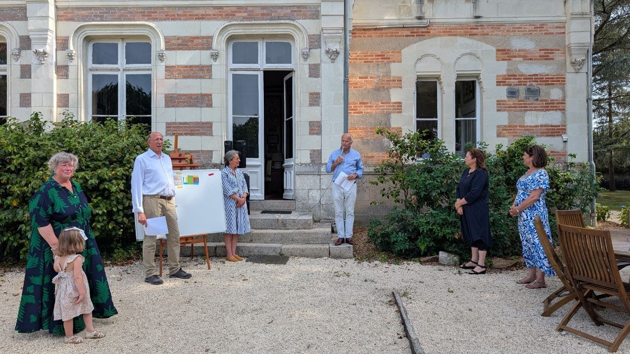 La cérémonie du label VMF au Chateau de la Haudinière