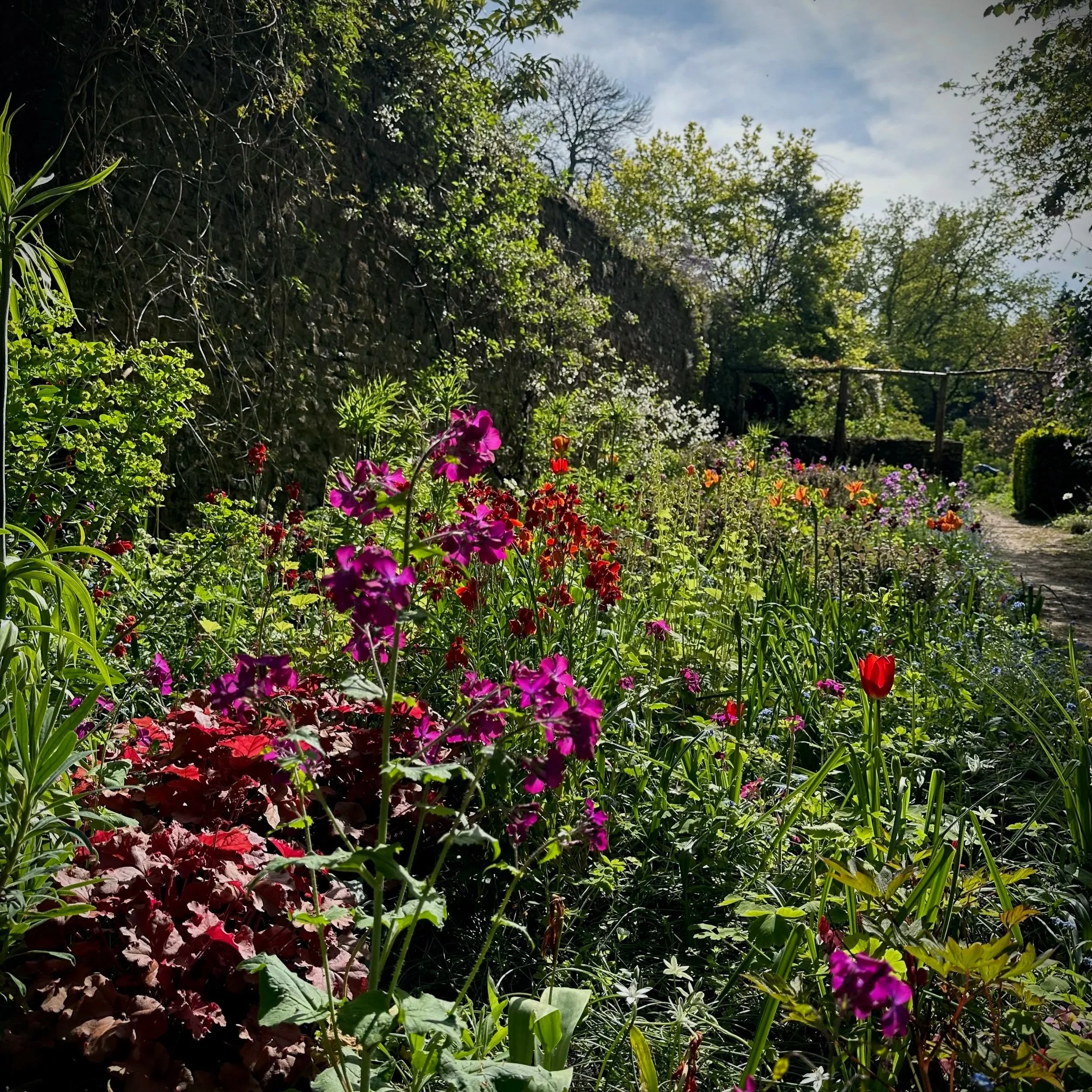 Munstead Wood historic sunlit spring garden