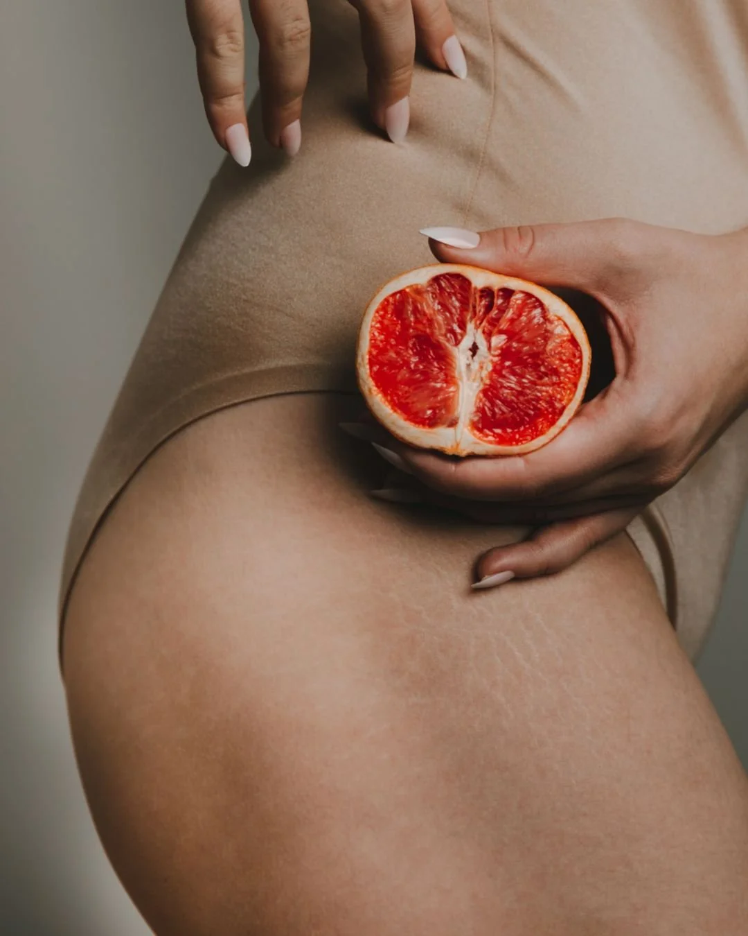 Drainage lymphatique et madérothérapie : le duo naturel pour réduire l’apparence de la cellulite