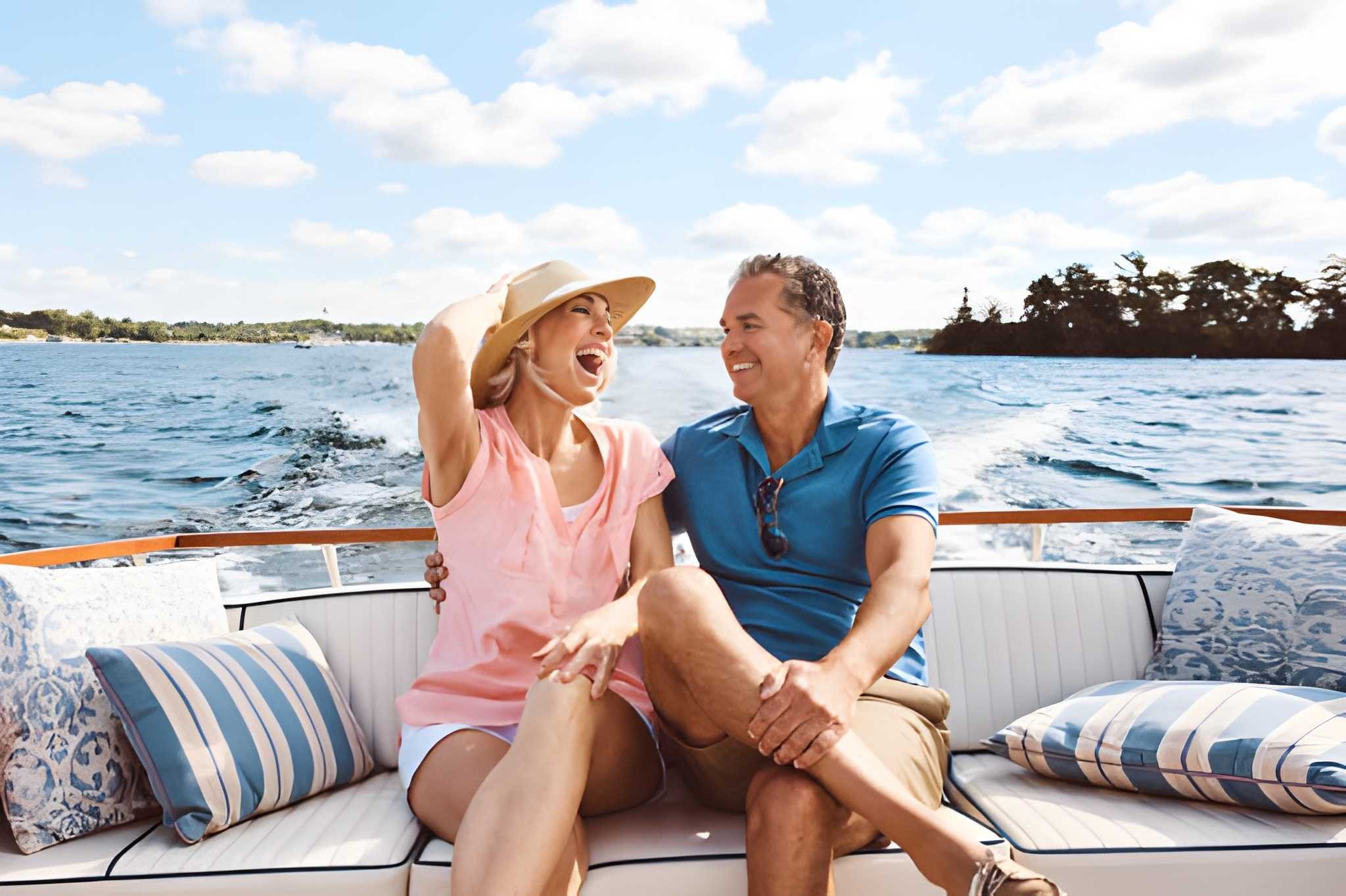 Couples at vacation.jpg