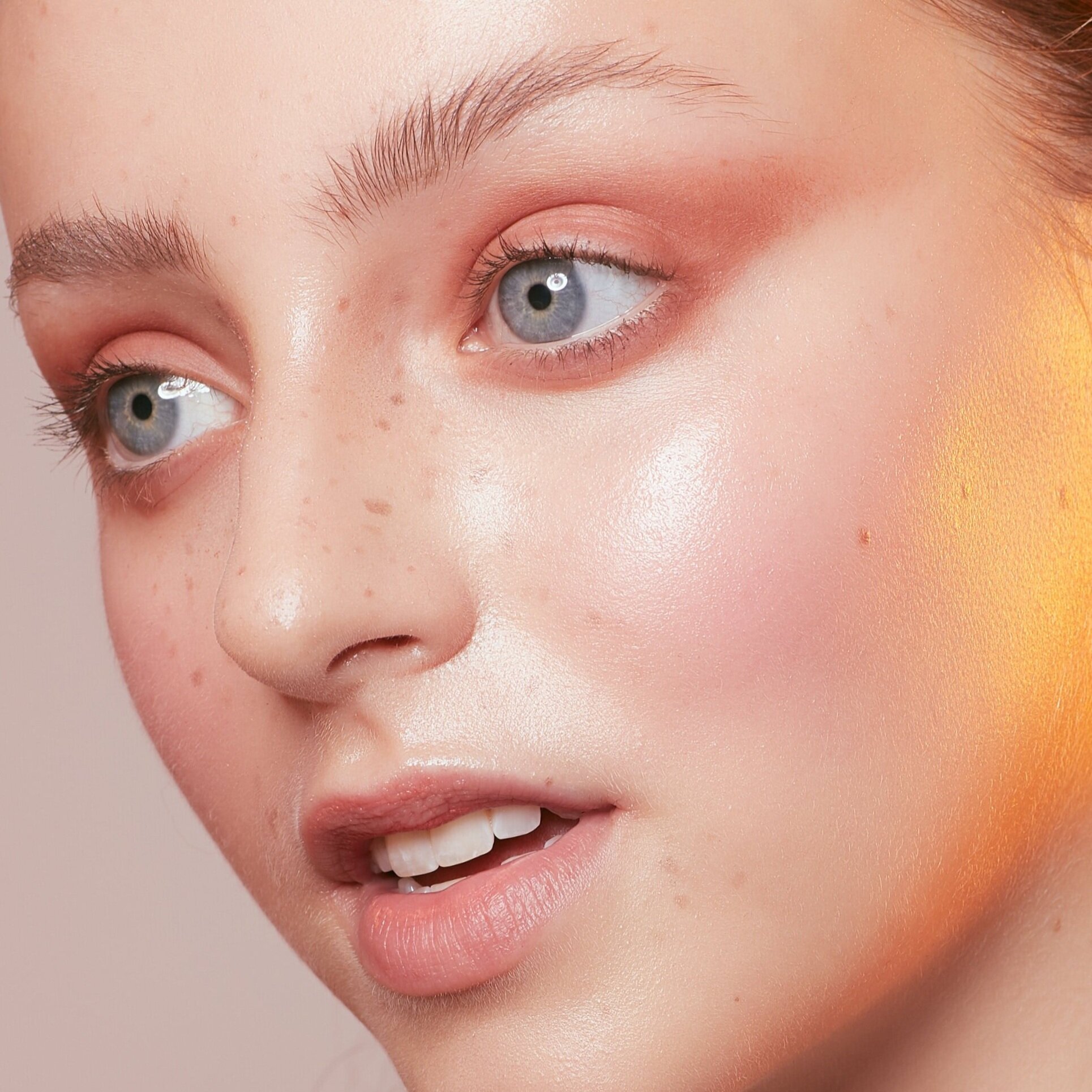 Skin prep for makeup artists OILY SKIN