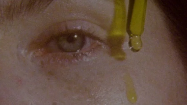 @rowsebeauty 

Shot on 35mm and darkroom printed @rapideye.darkroom 

8mm @on8mil 

Thank you to @clovis_picture for all of your help on this project:)