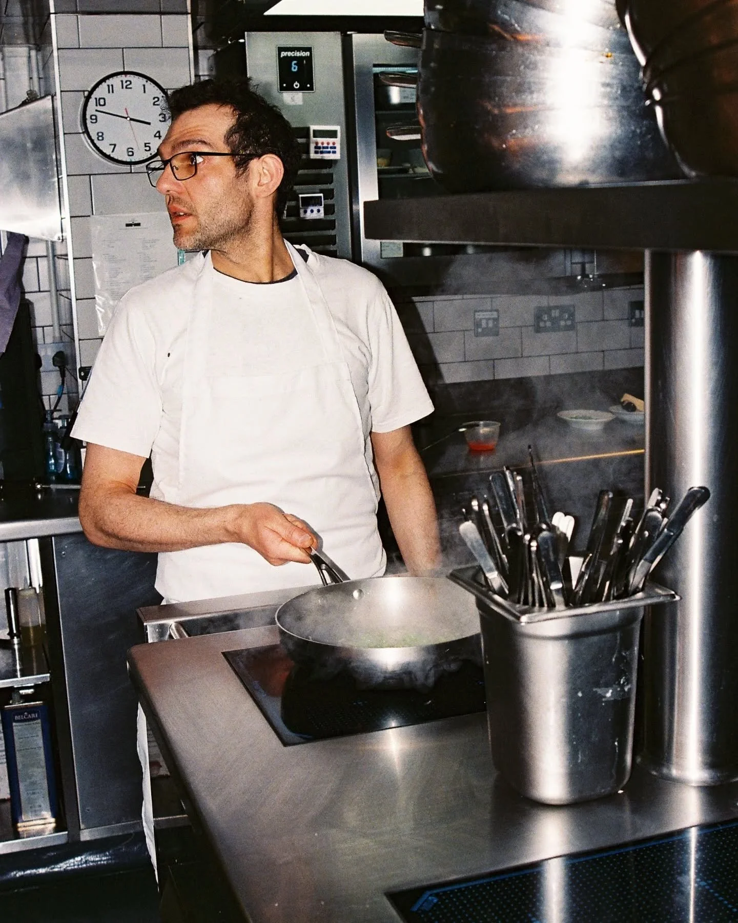 Documenting the process behind a handmade pasta dish at @pollini_ladbrokehall during prep for a @sera__app event 

From flour-covered worktops to the finished dish.

shot on 35mm.