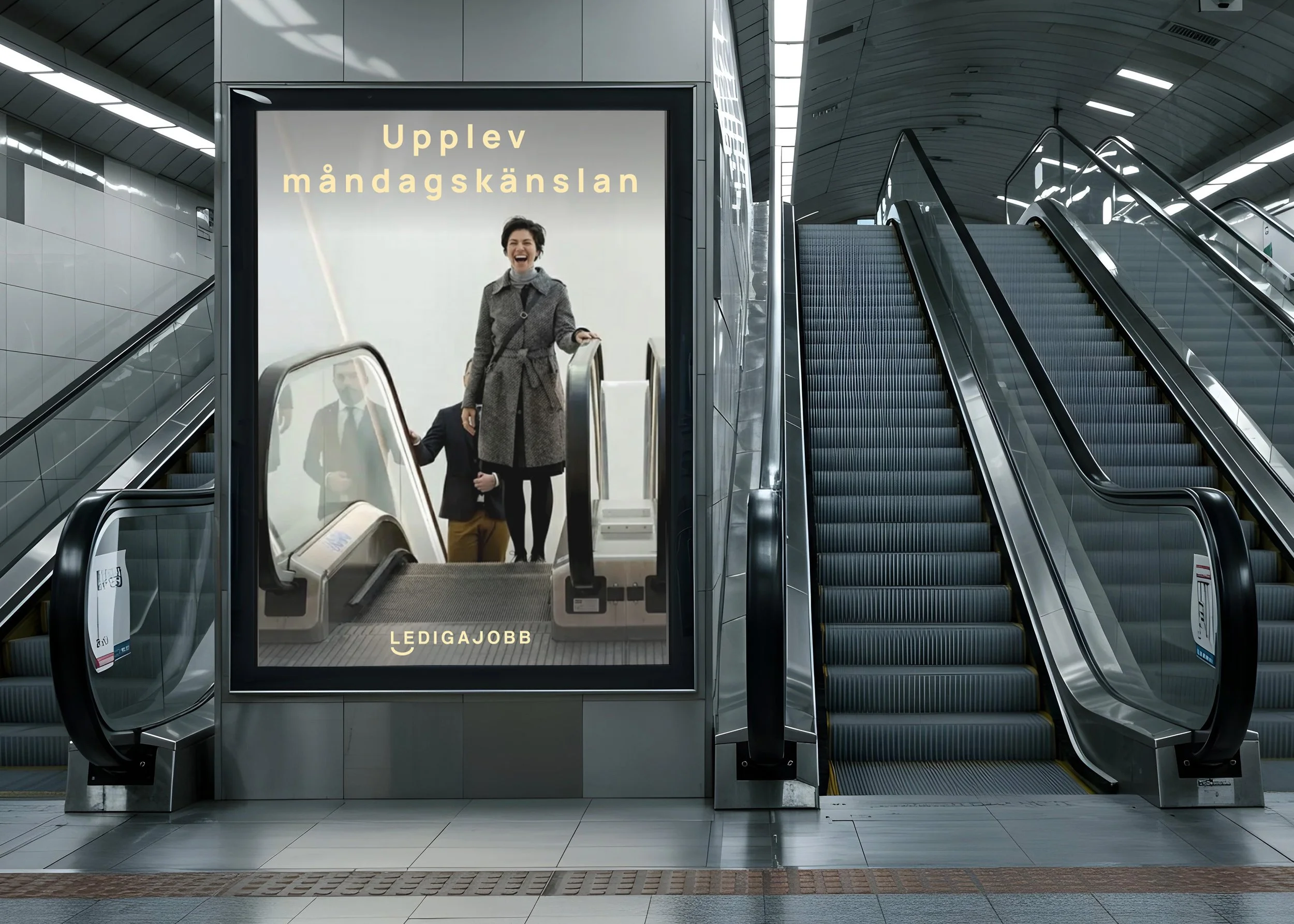 subway_poster_near_escalator.jpg