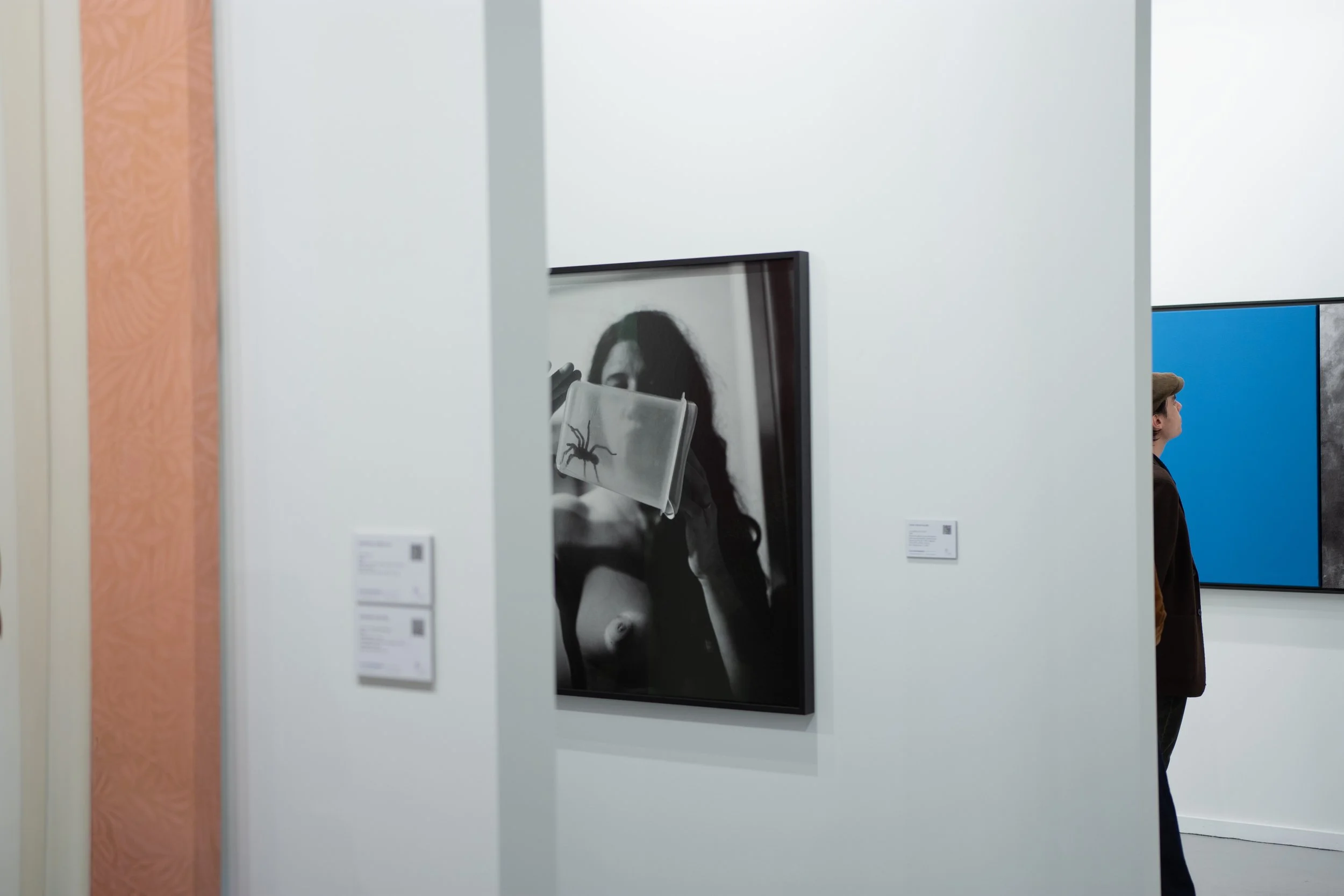 ARCO is one of Europe’s leading contemporary art fairs, held annually in Madrid and bringing together galleries, artists, and collectors from around the world. 

I was commissioned to photograph selected works presented at the fair and to conduct int