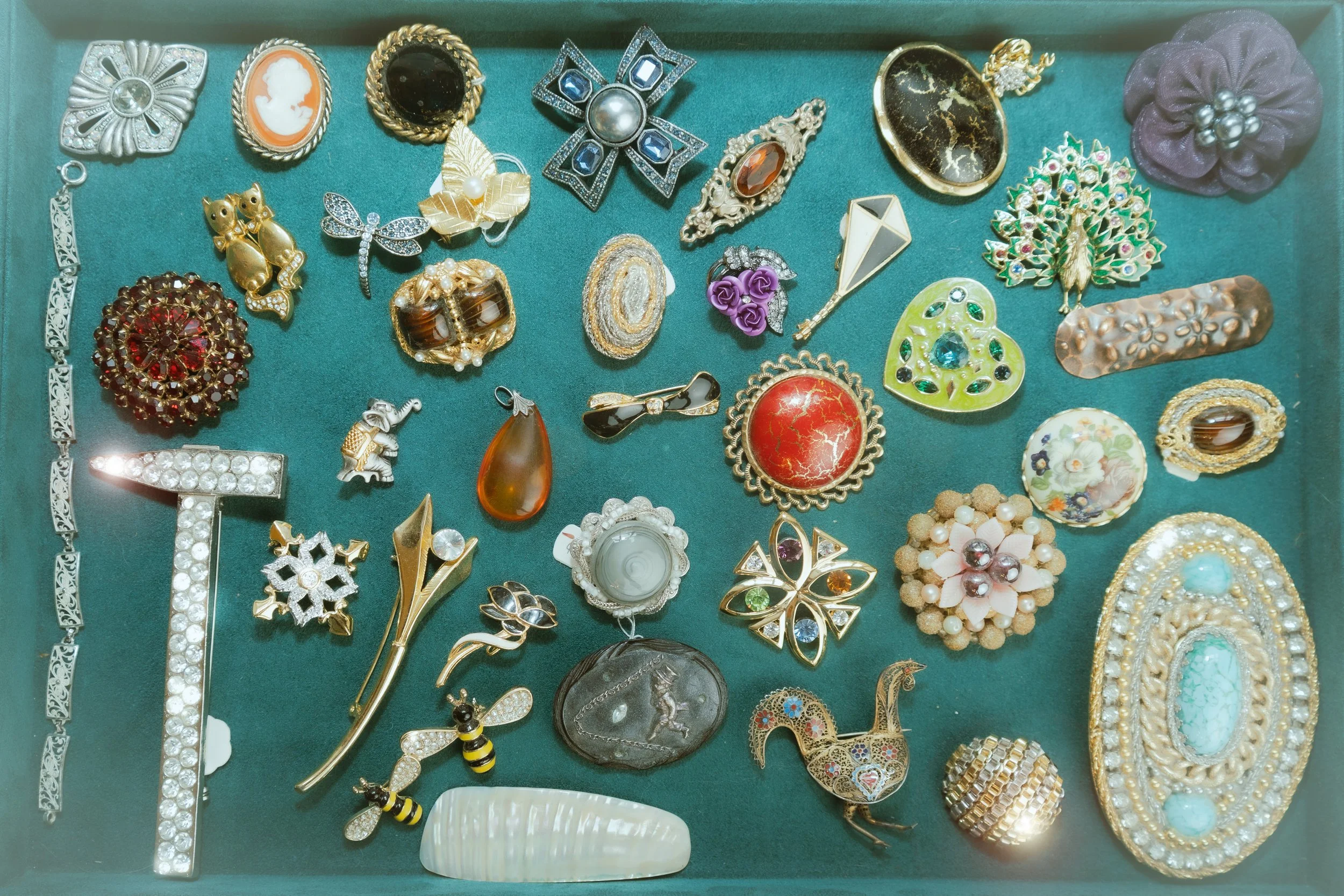 Antik Storys / Photography and Art Direction