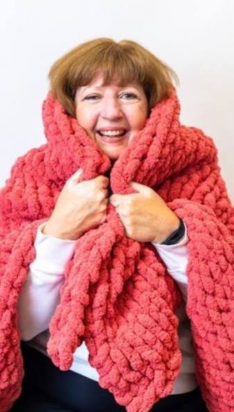 Hand-Knit Chunky Blanket