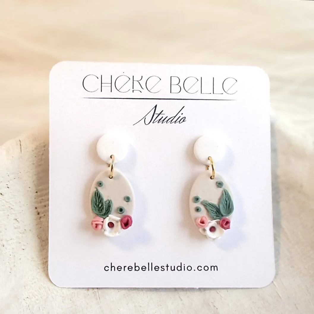 Oval Flower Drop Earrings with Green Leaves – Botanical Nature Jewelry | Elegant Spring Accessory