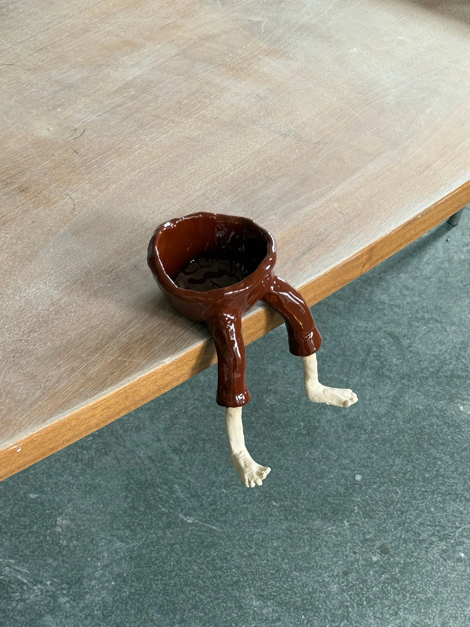 Den Haag The Hague. Keramiek. klei. ceramics. Workshops. Handopbouw. Handbuilding workshops and Events. Groepsuitjes team outing.