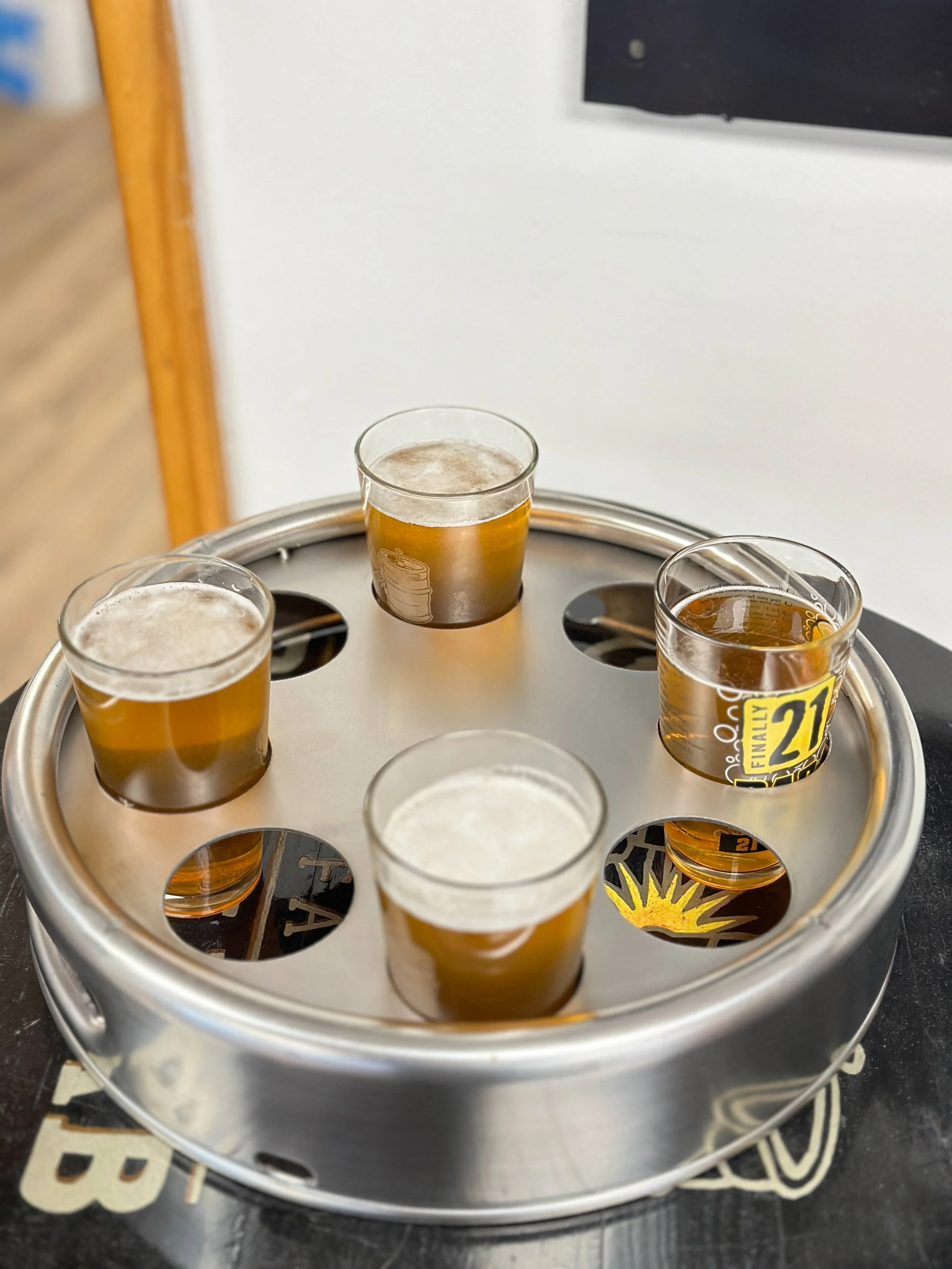 Stainless Steel Beer Keg Pint Tray – Holds 8 Pints