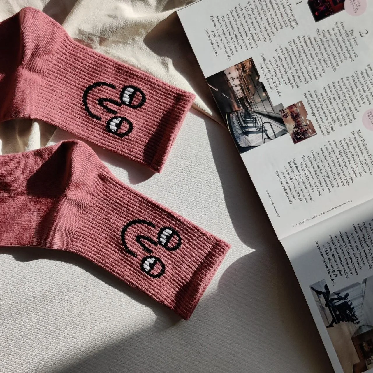 LALAEDITOR Personality Embossed Face Socks