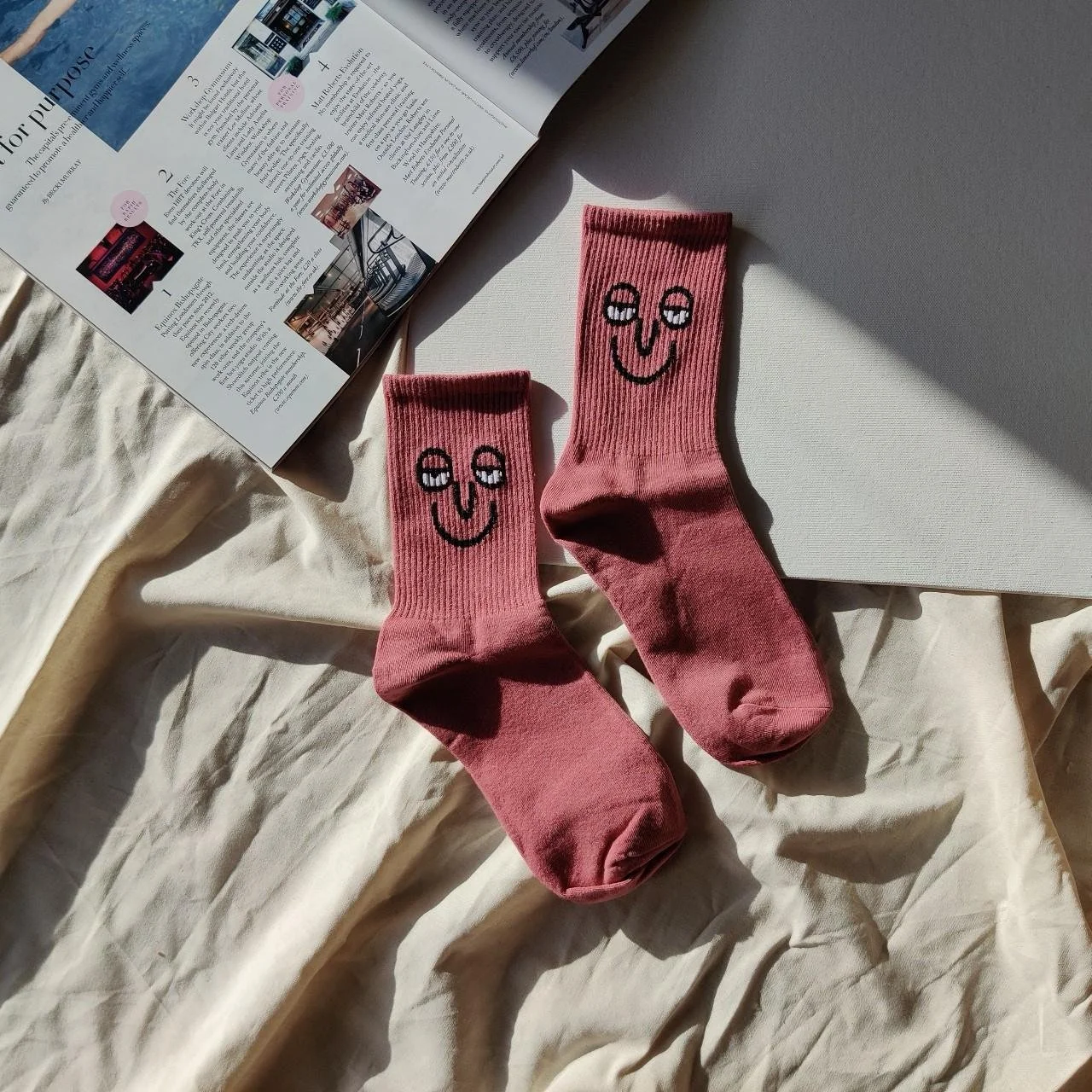 LALAEDITOR Smiley Face Socks