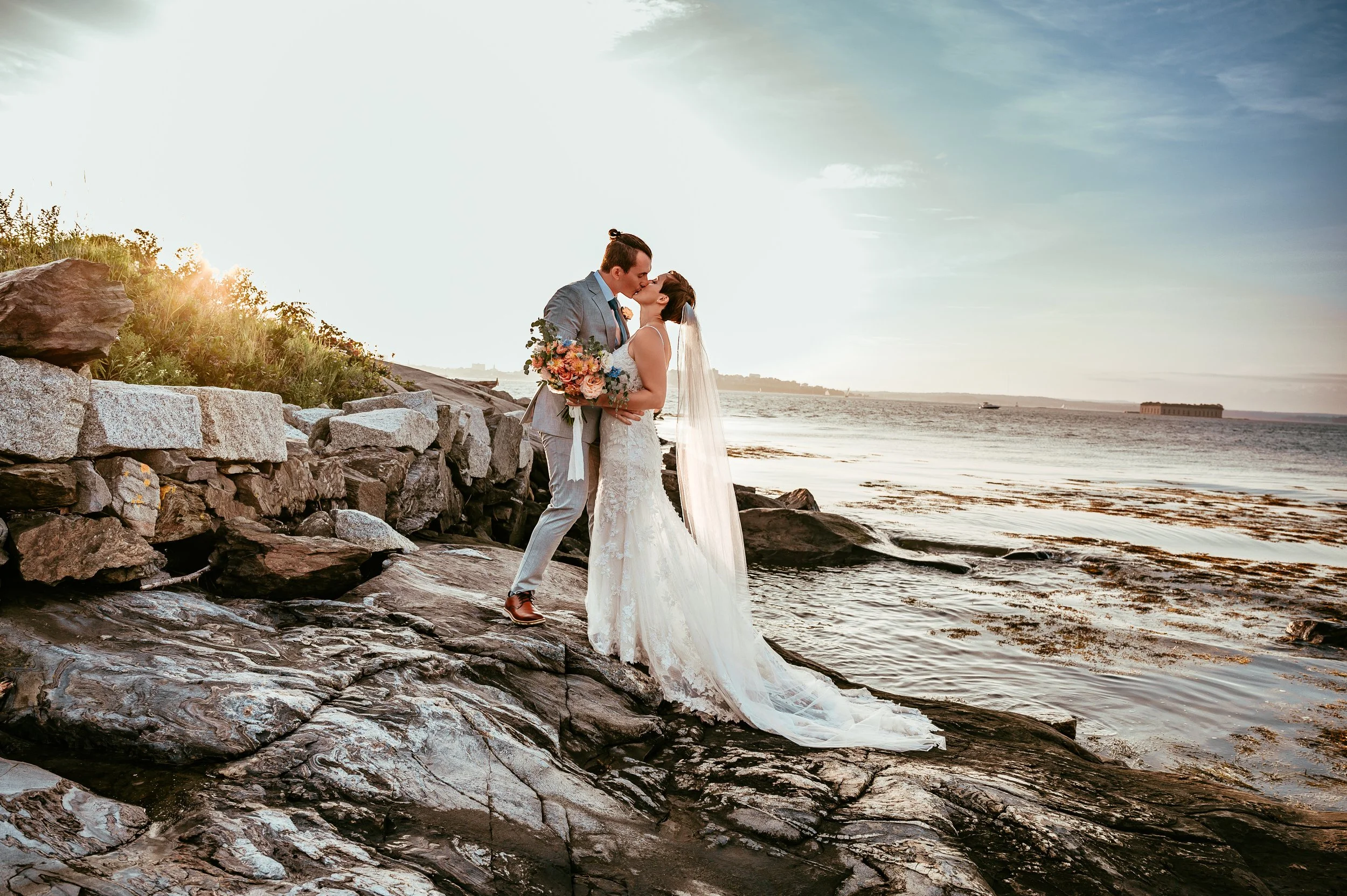 maine-rocky-coast-adventure-couple-elopement.jpg