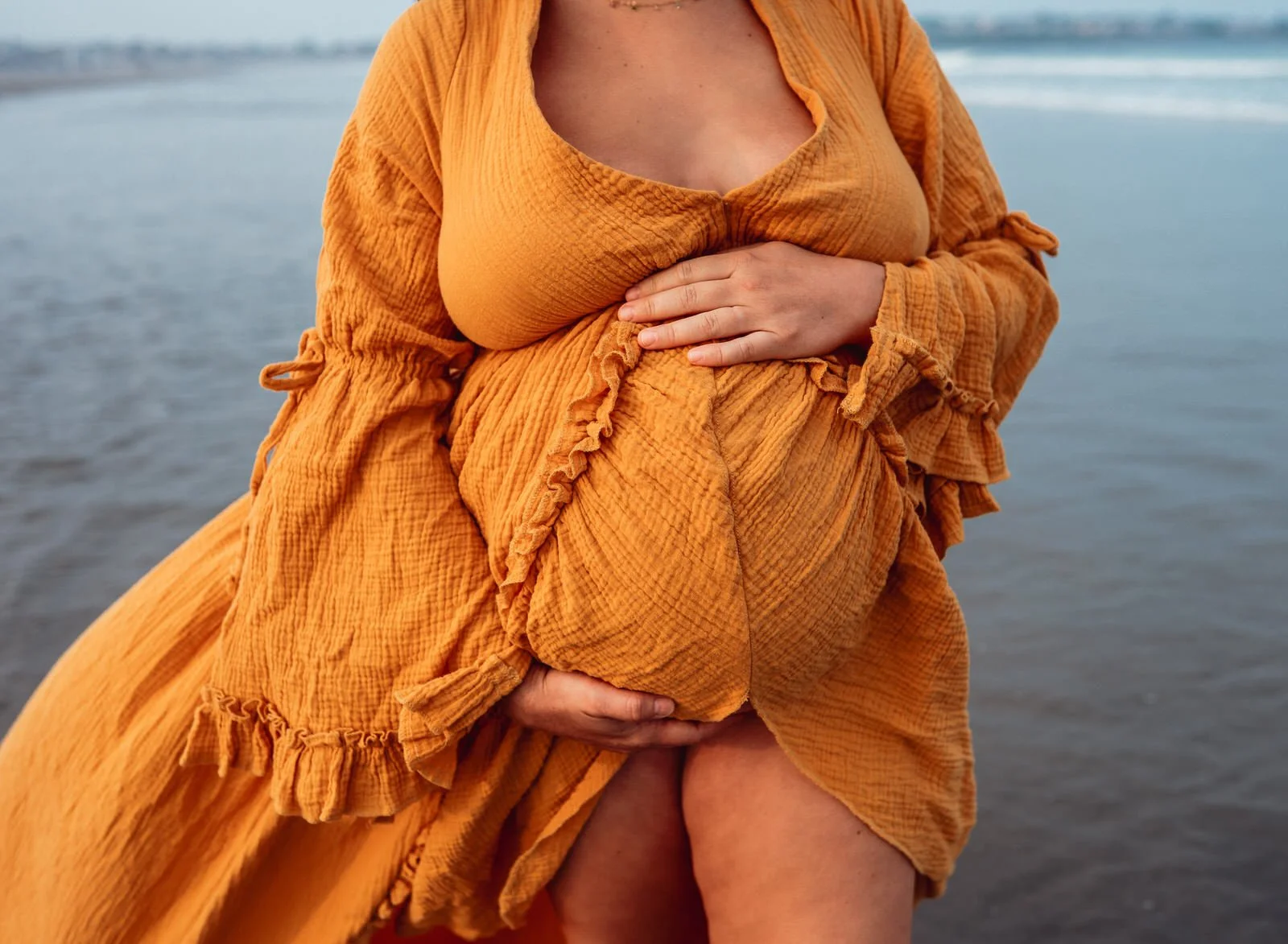 new-hampshire-maternity-photography-beach.jpg