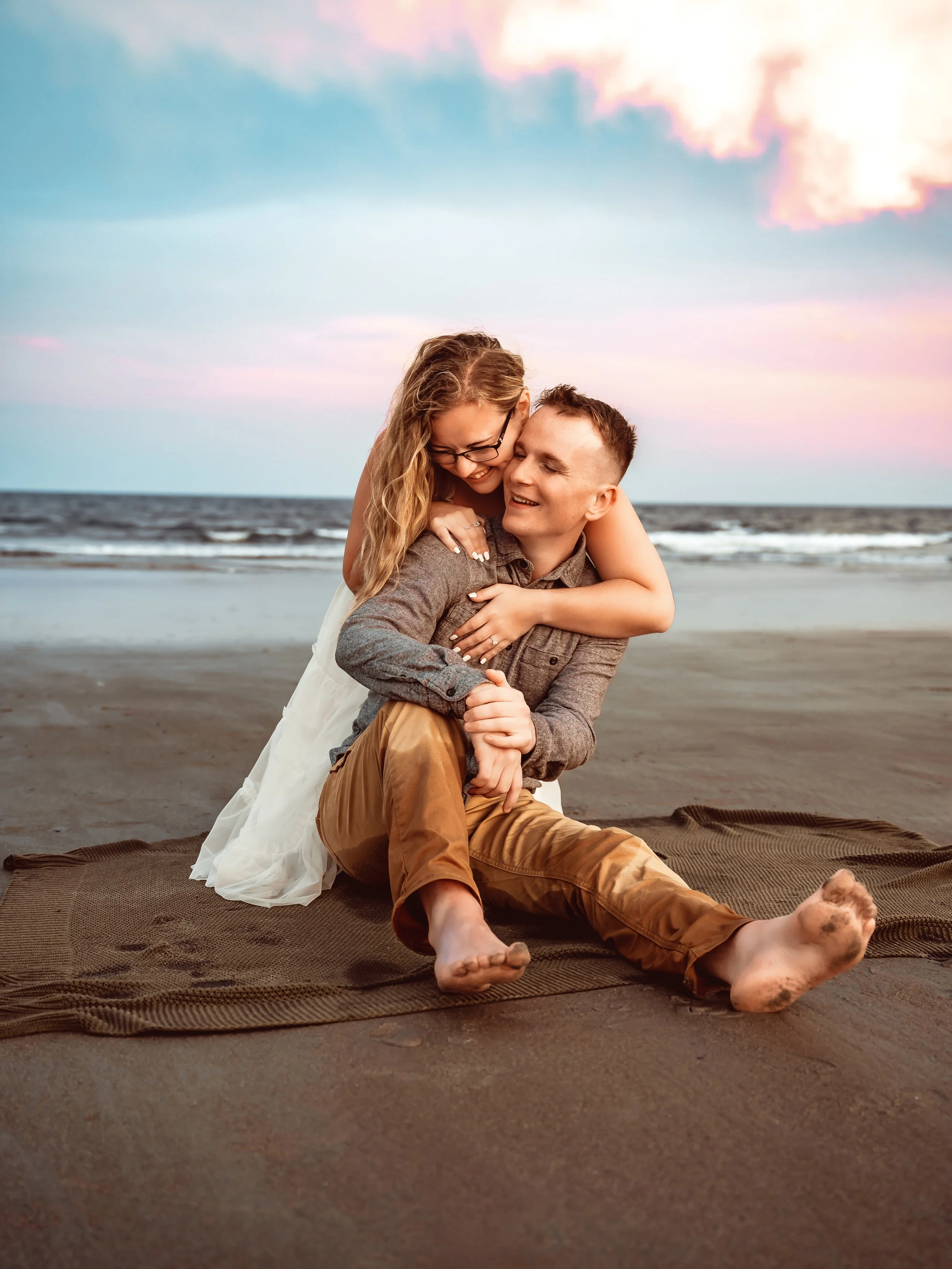 7-2025 Couples Beach styled-58.jpg