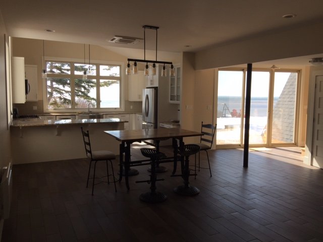 metal post  in living area.JPG