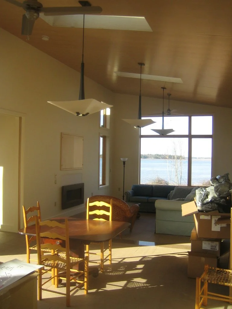 Living area looking north.JPG