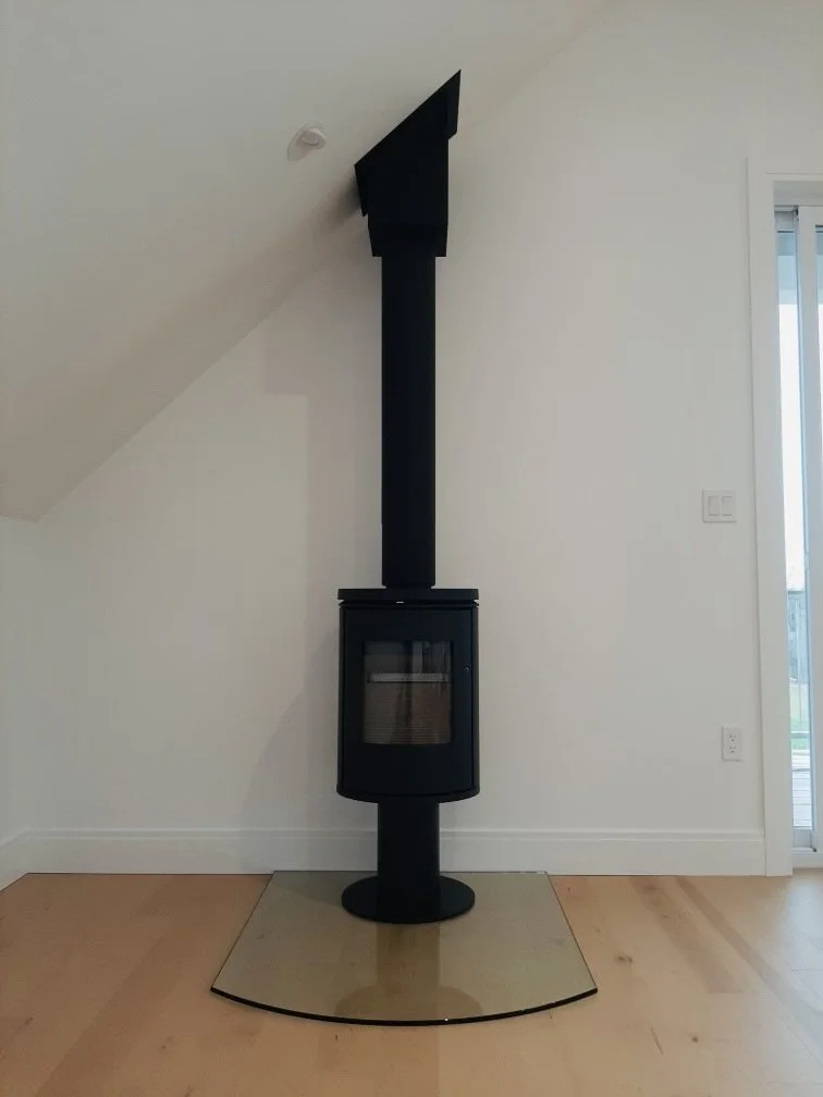 Bunkie  woodstove.jpg