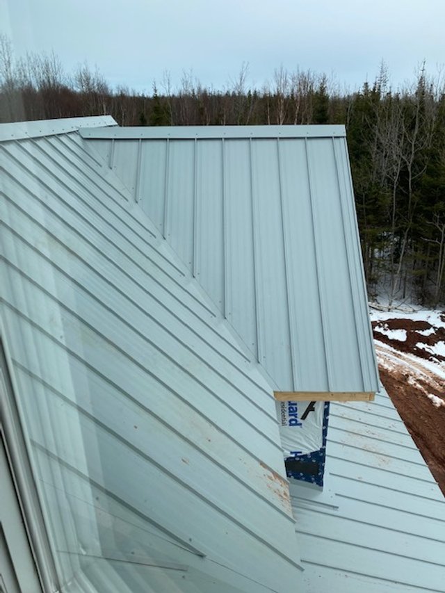 guest bed. 2 dormer-Regent Gray.jpg