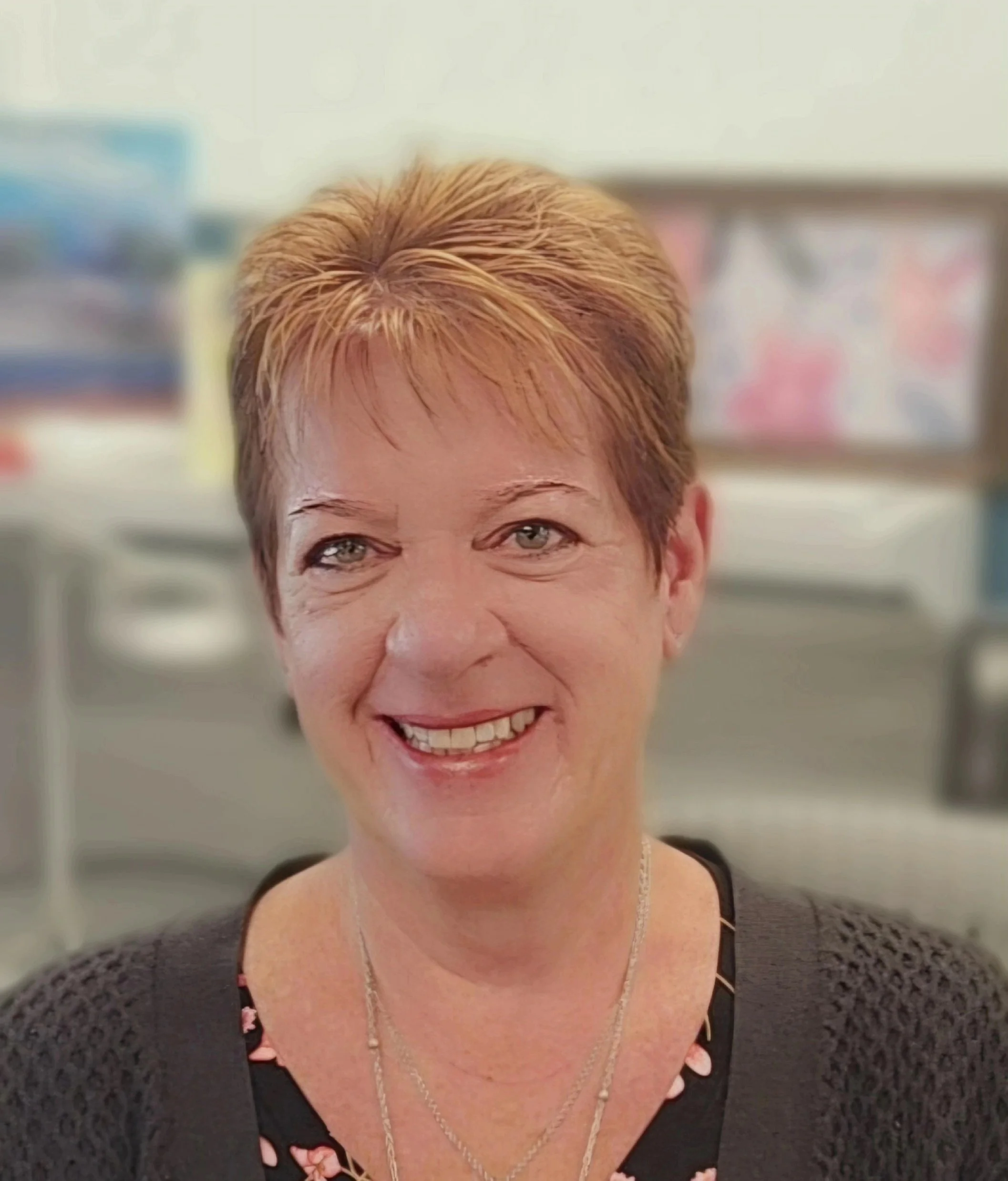 LGBTQIA2s+ Committee Chair: Leslie Schneider