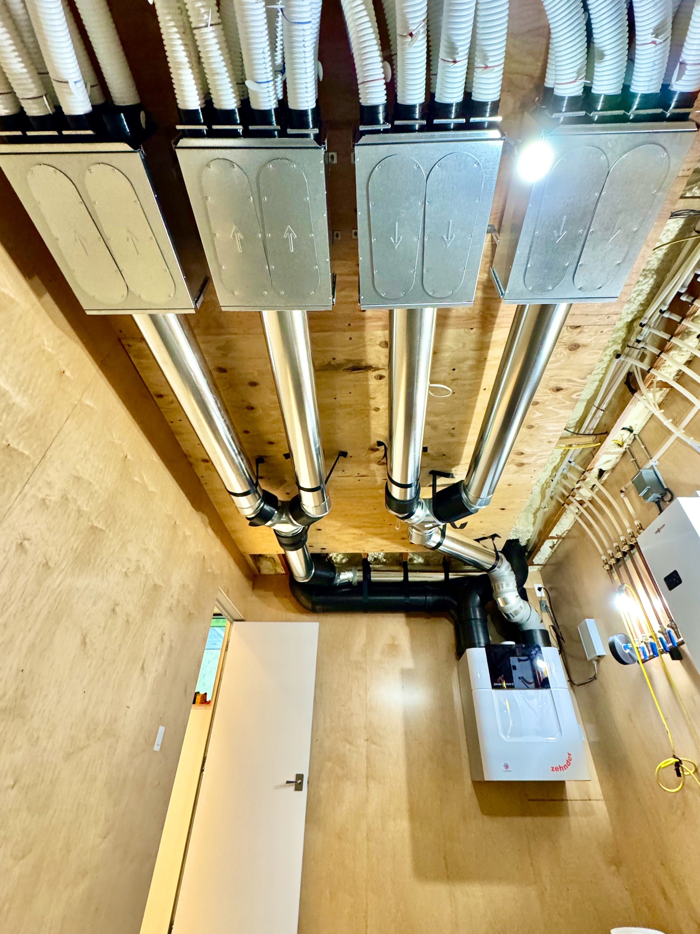 Invisible layers website - 12 of 16.jpeg