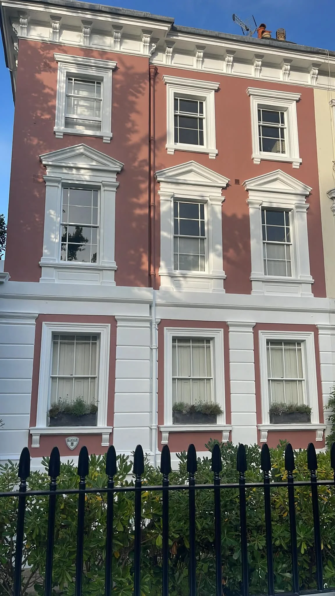 8fbcd0db-2a71-4a79-96d5-799a9e71fc0f.jfif