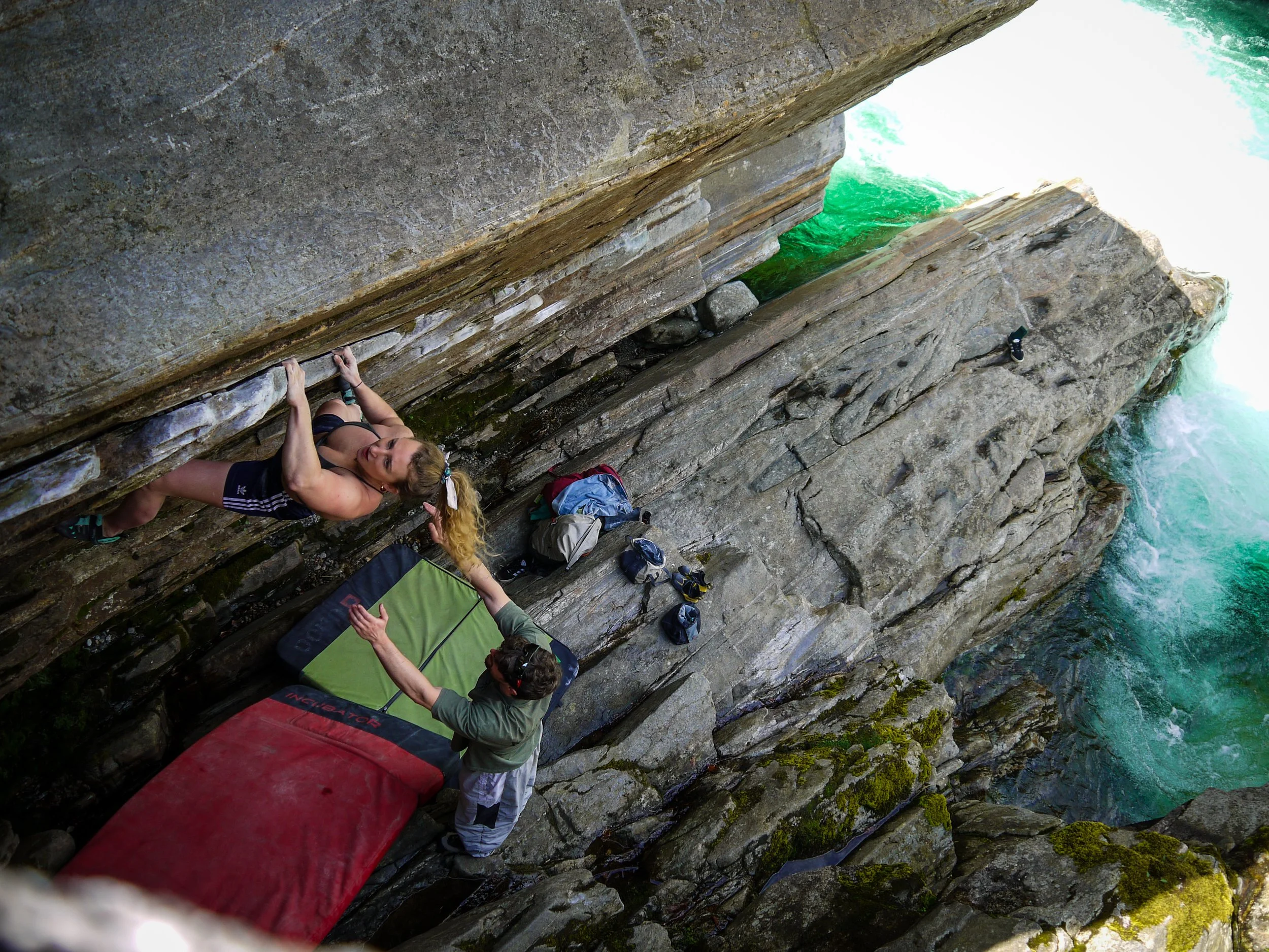 Brione blocs
