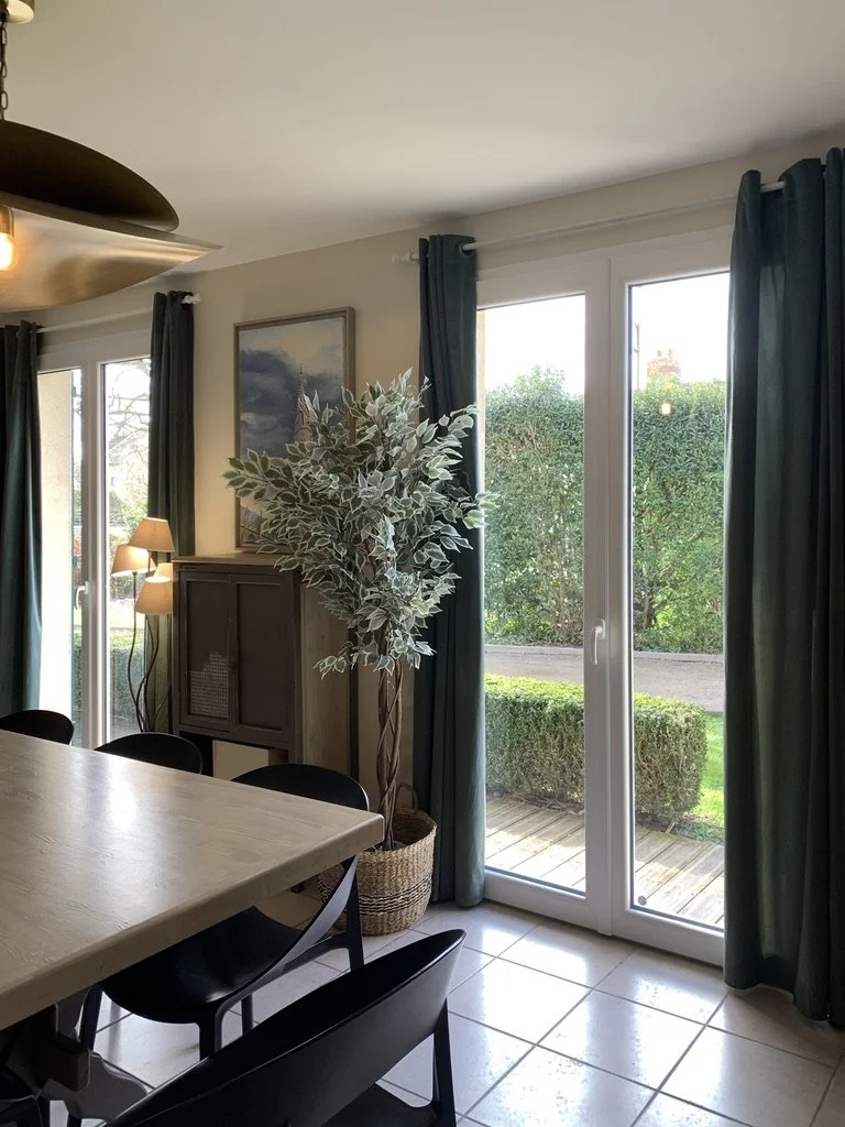 Salle-à-manger pour 10 personnes