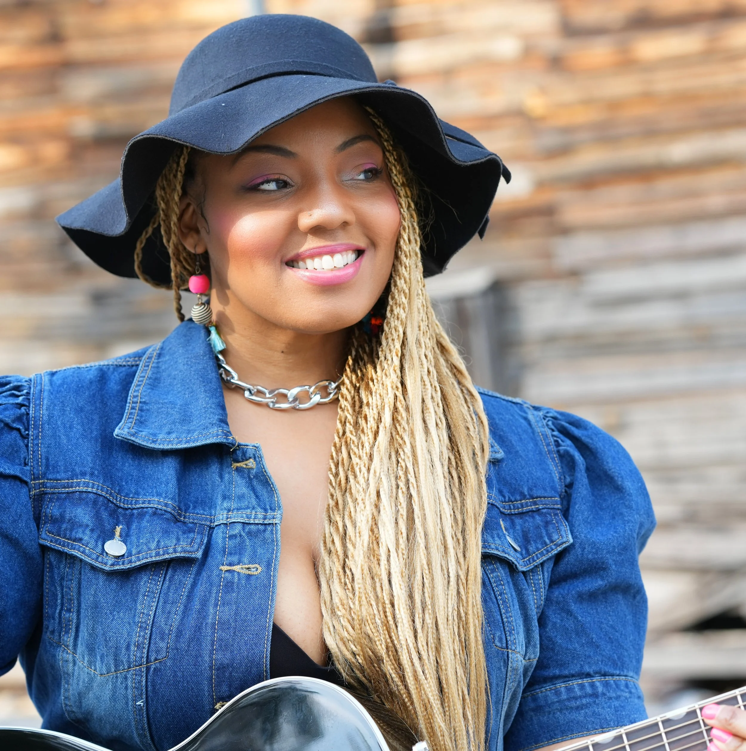 Kyla Simone w/ special guest opener Aimmé 