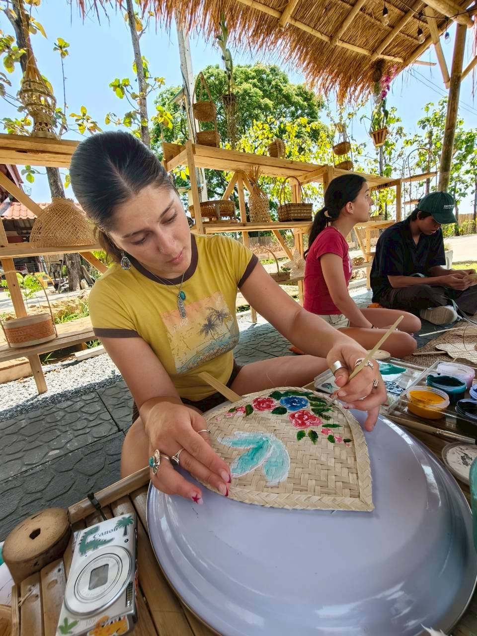 LINE_ALBUM_Olivia _ Jemma_260322_35.jpg