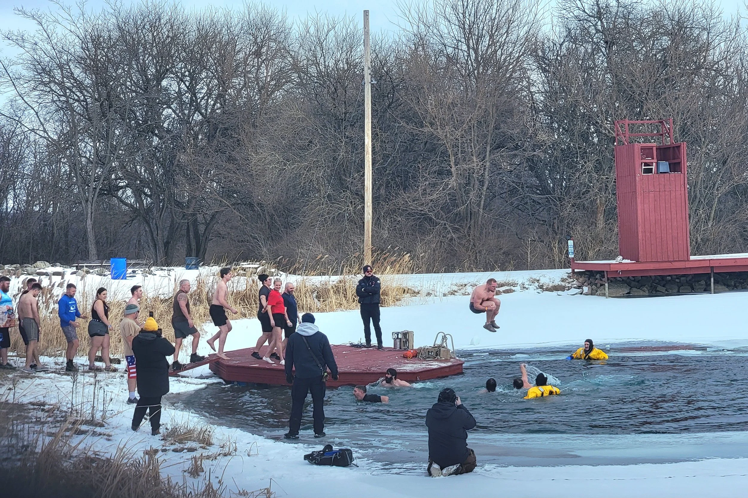 make-a-wish-cold-penguin-plunge-2026-005.jpg