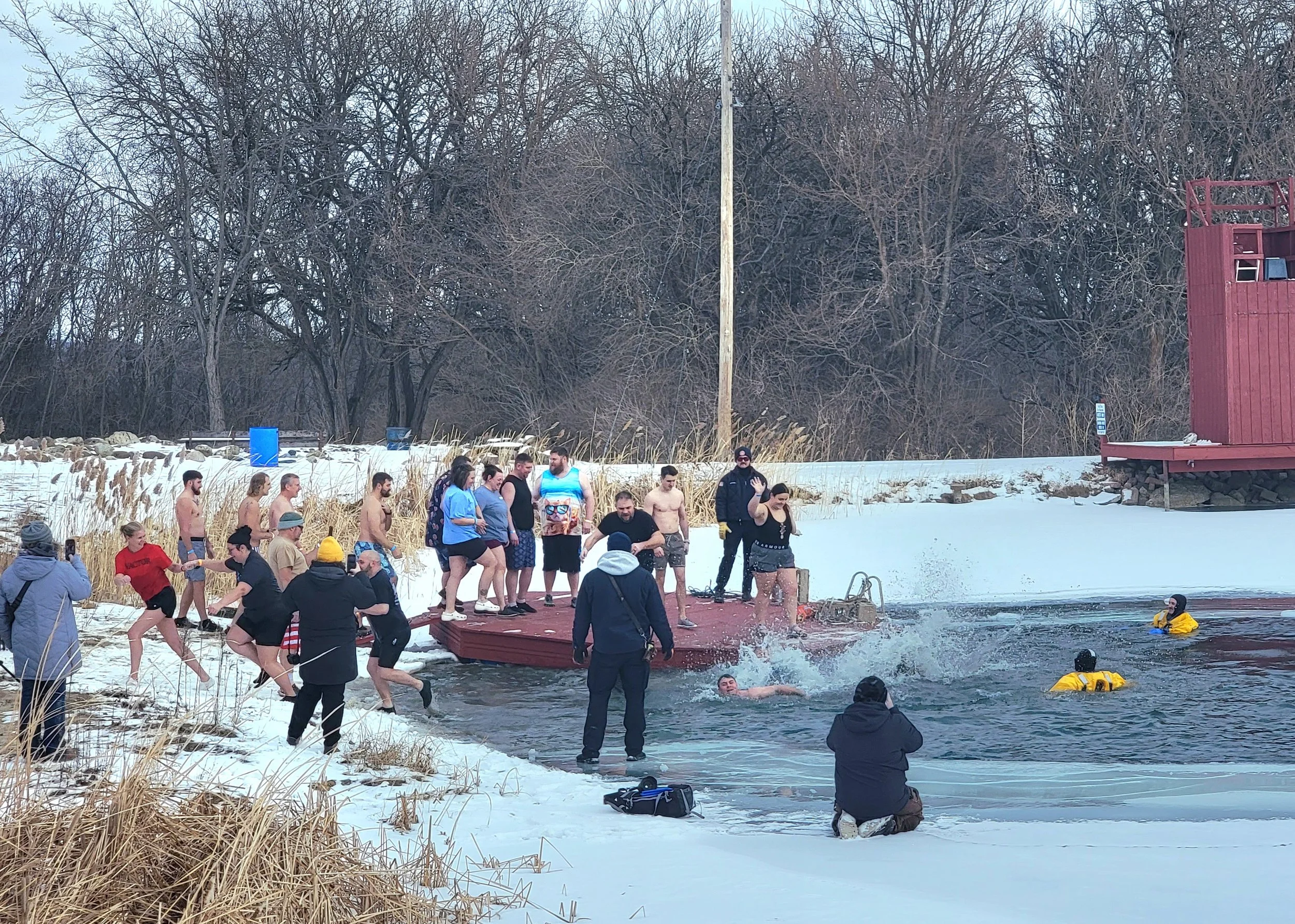 make-a-wish-cold-penguin-plunge-2026-006.jpg