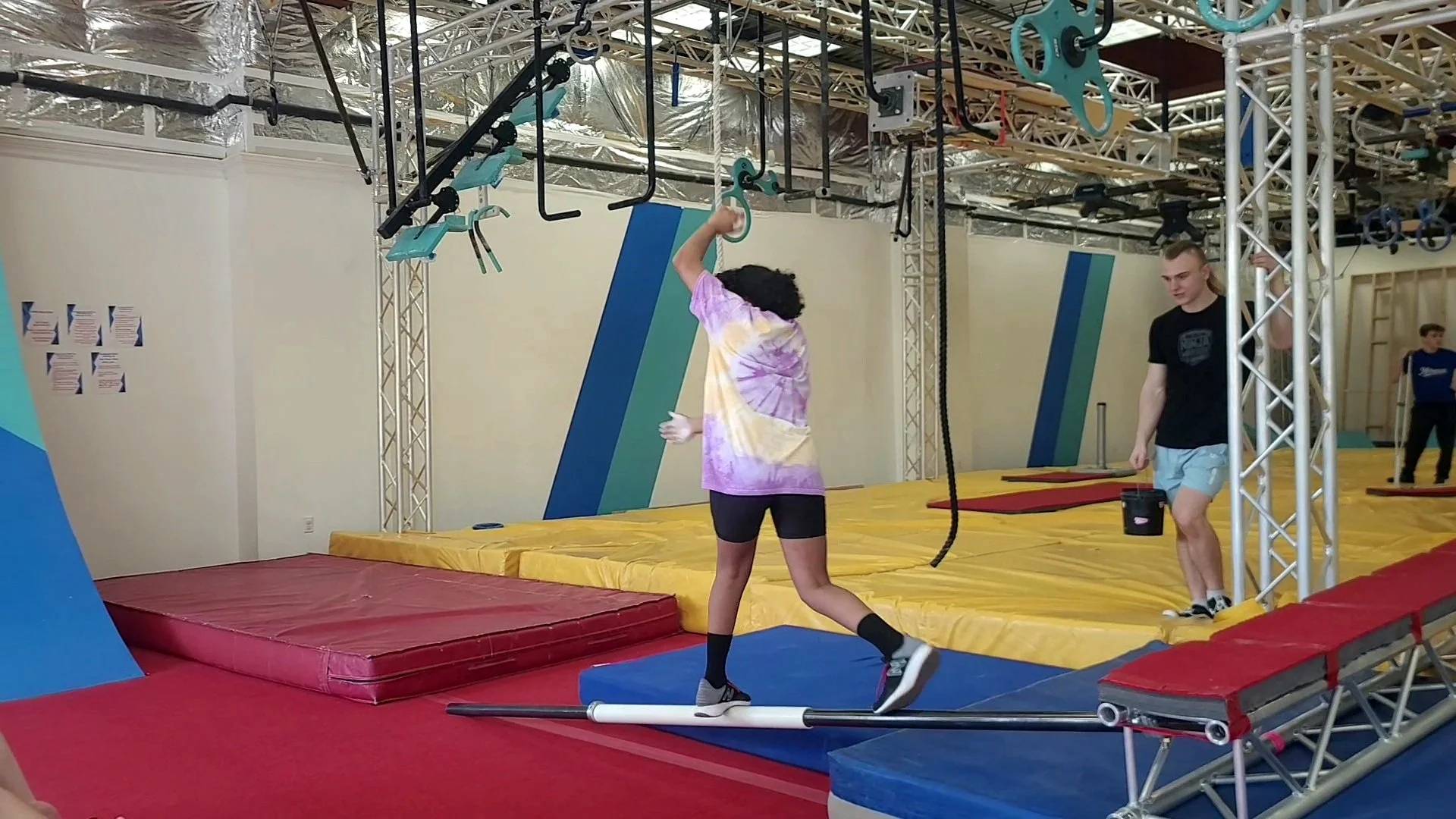VideoCapture_20260518-213819.jpg