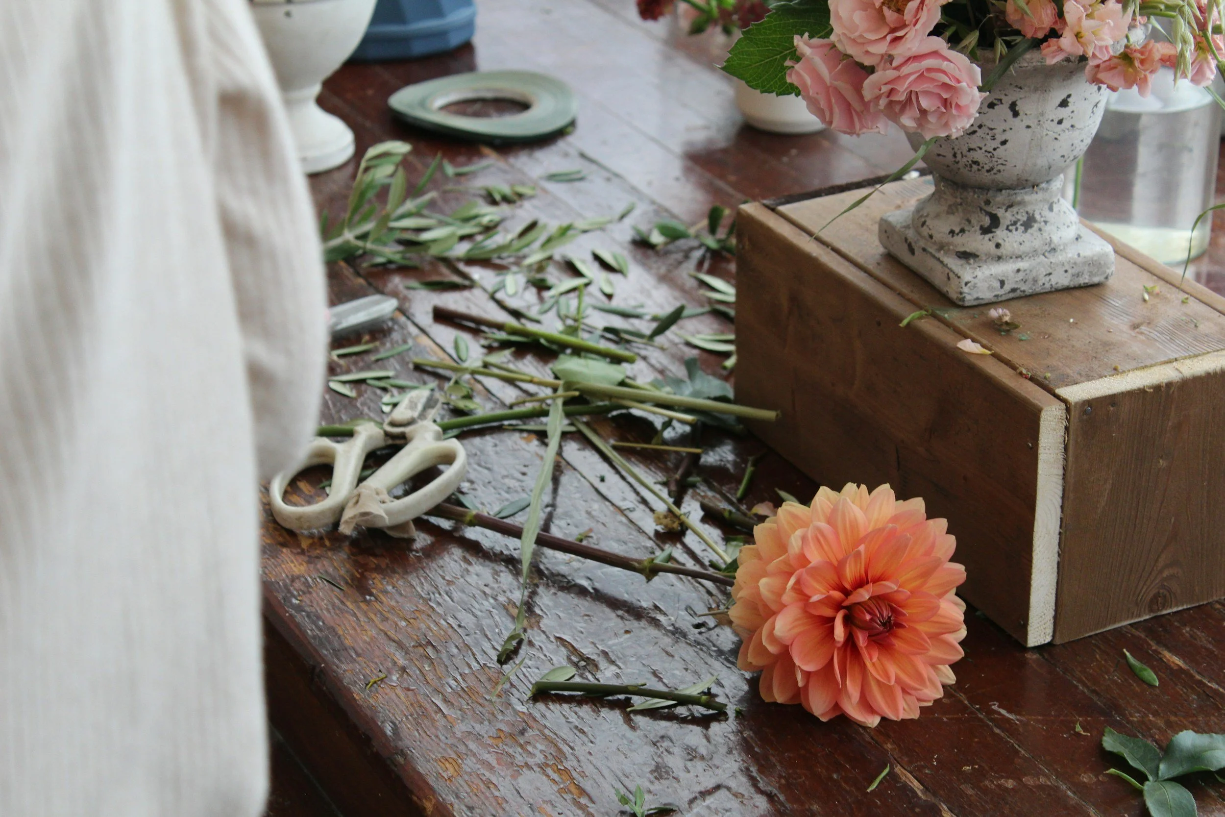 floral arrangement mother's day event