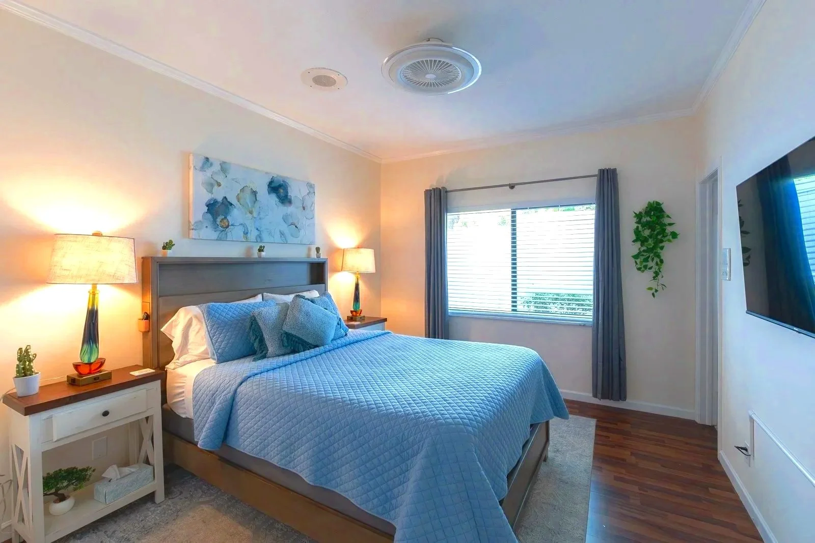 The%2BRetreat%2Bat%2BHillside%2BHideaway-5.jpg
