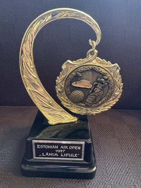 Family Golf Trophies: What’s Latvian for “Closest to the pin?”