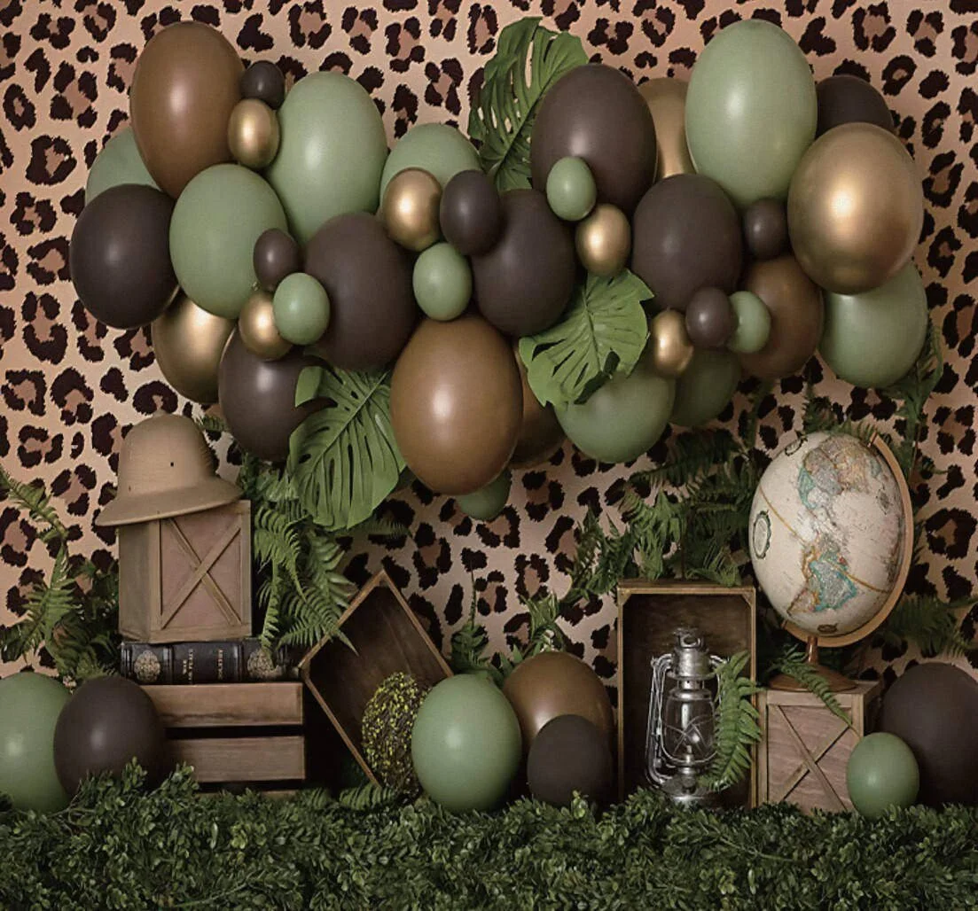 Savannah-PhotoBooth-Backdrops-02.jpg