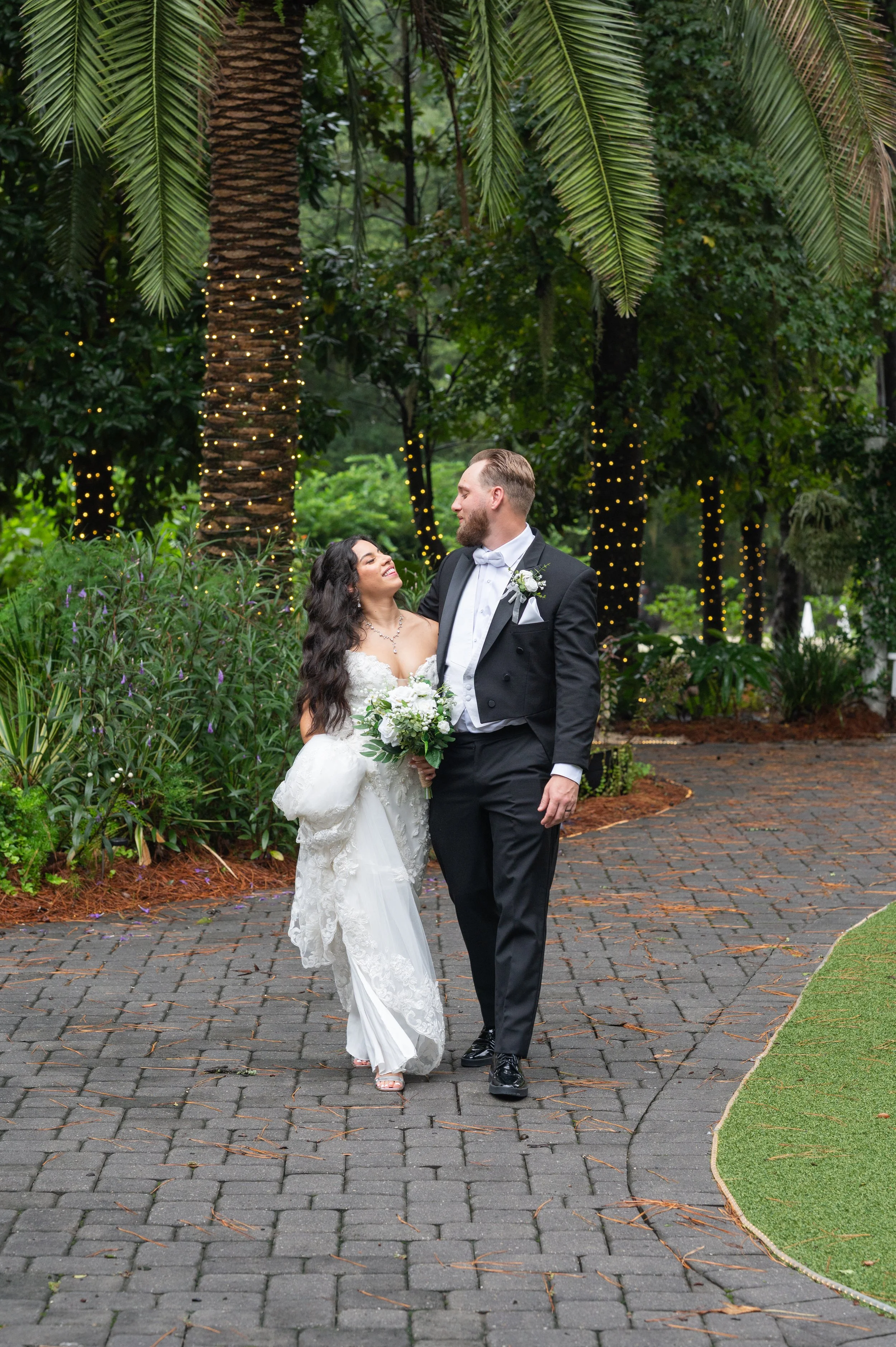 The Mackey House Wedding in Savannah, GA | OMOS Photography