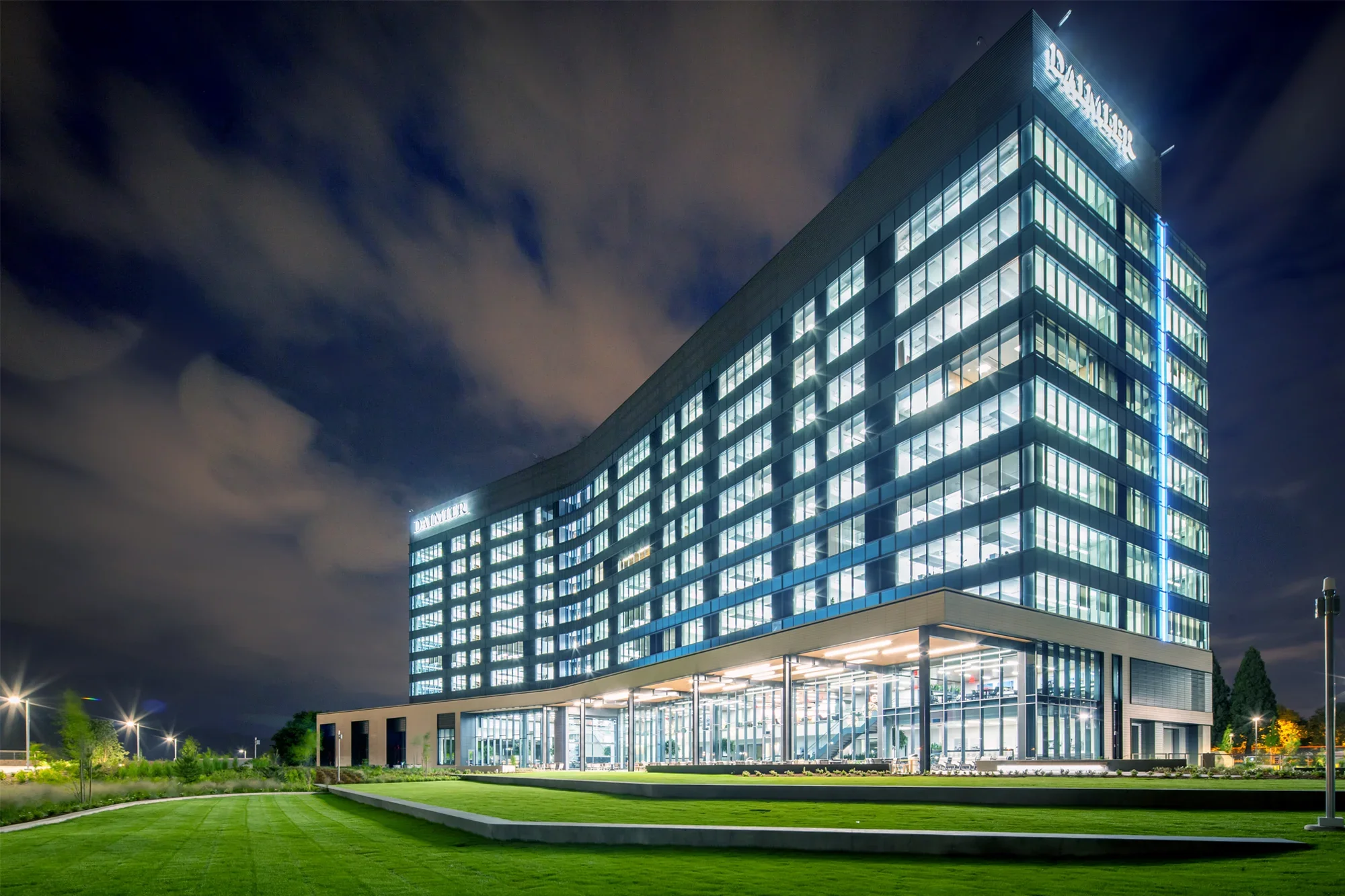 Daimler - Exterior Illuminated.webp