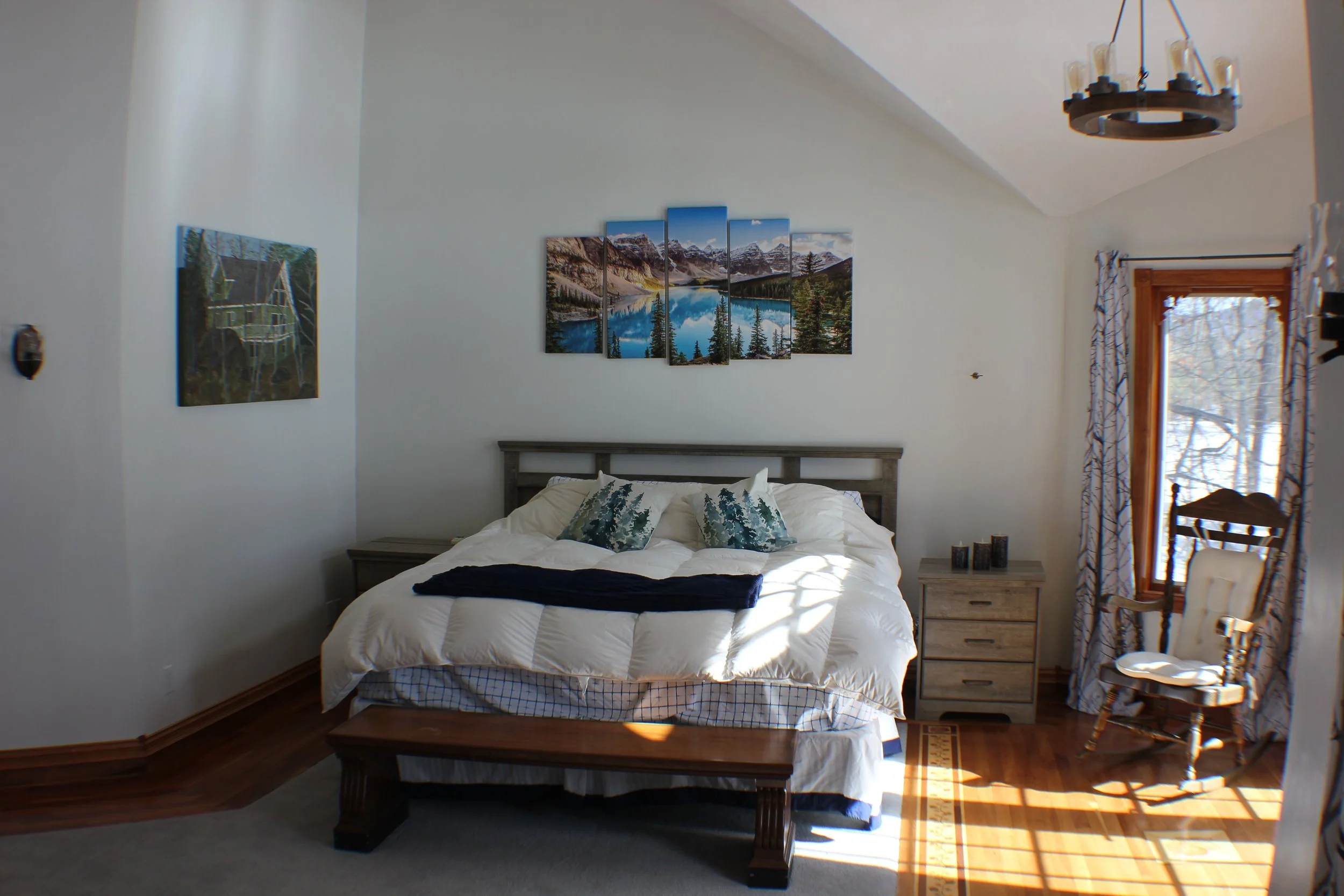 Master Bedroom (Forest)