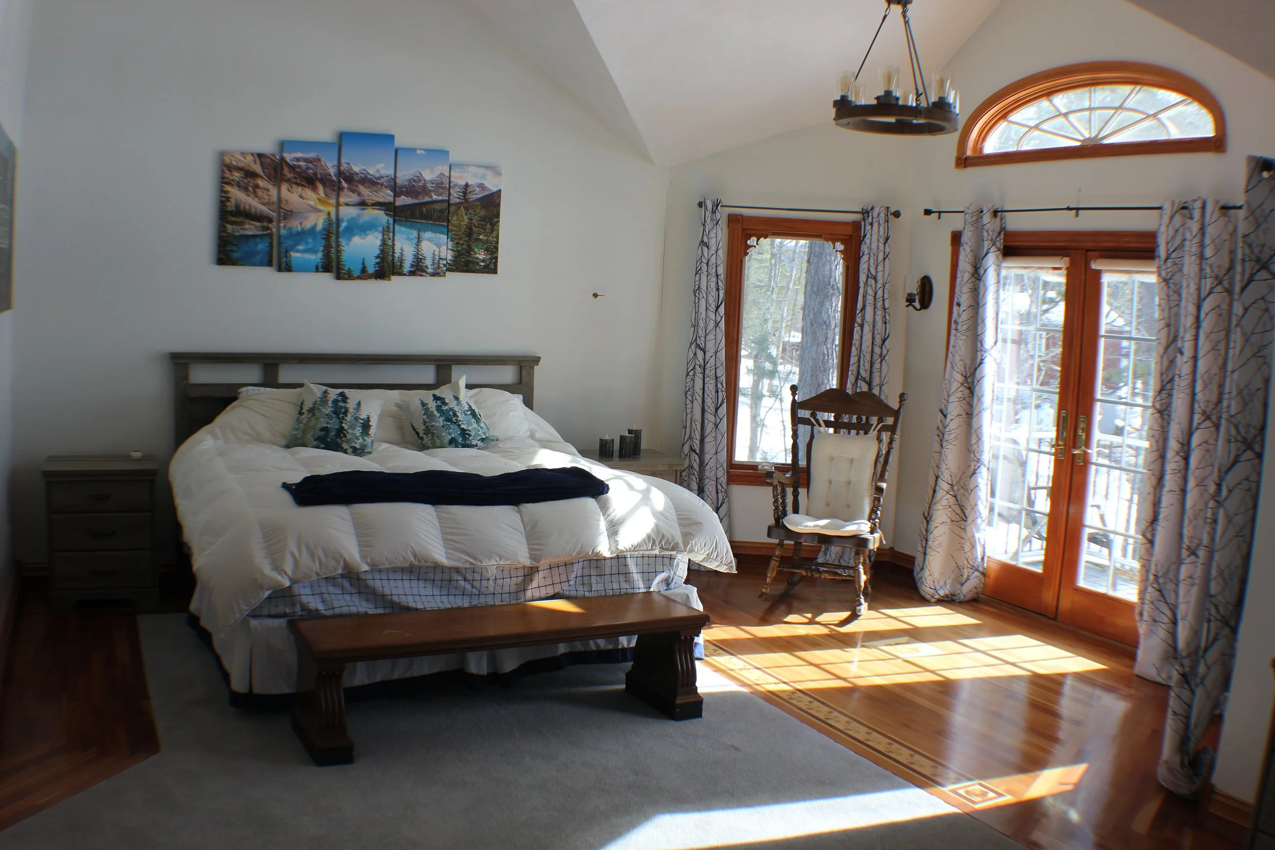 Master Bedroom (Forest)