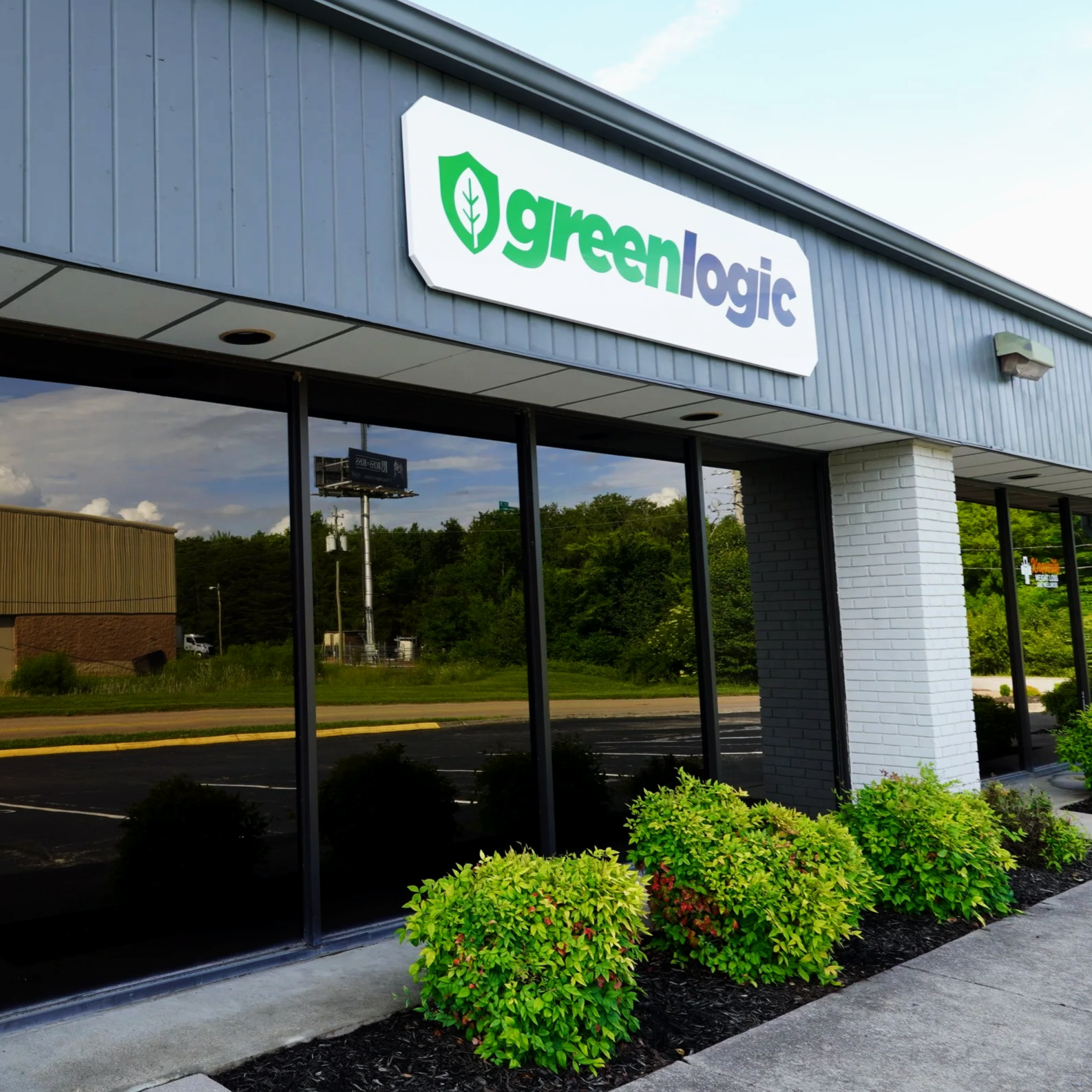 Greenlogic Pest Control building and headquarters in Knoxville, Tennessee