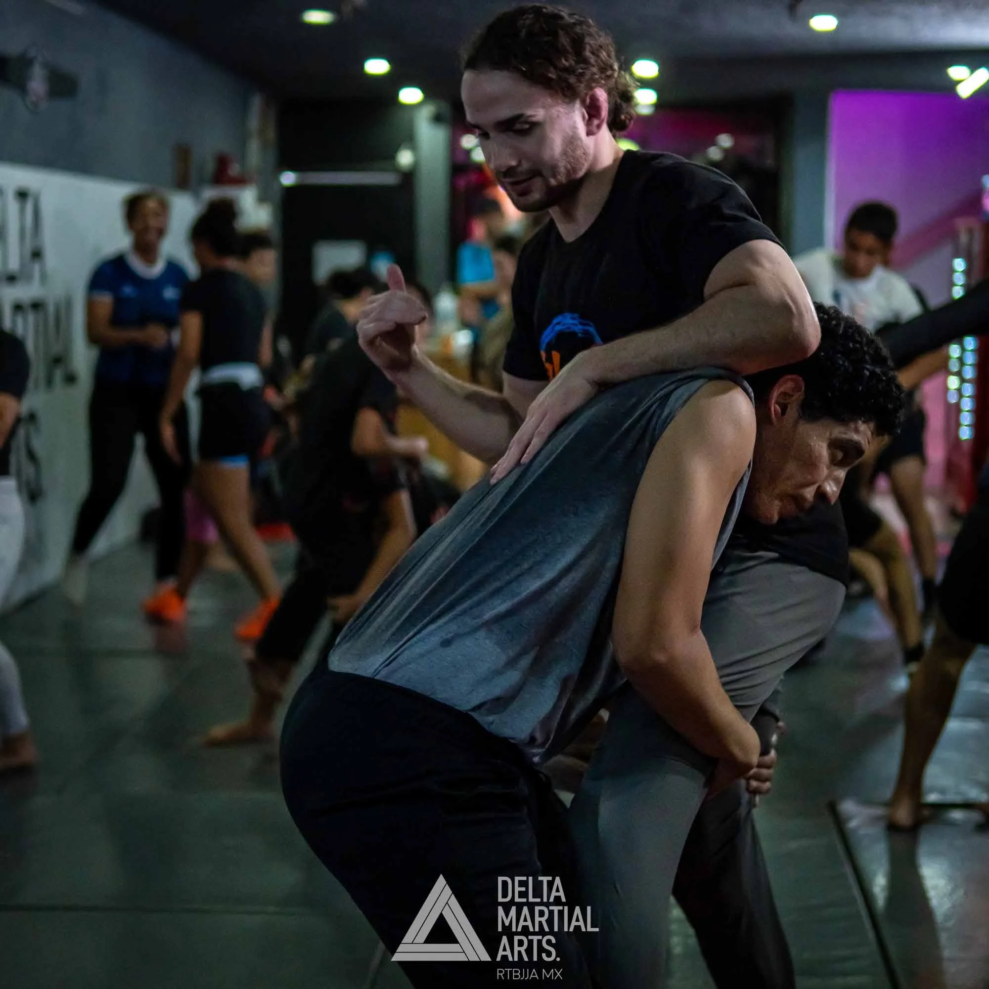 delta-marial-arts-seminarios-img-251023-00014.jpg