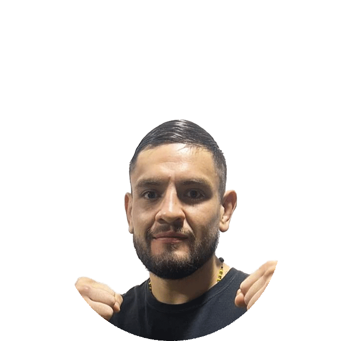  JUAN C. "PROSPECT" CASTRO 
 COACH HEAD 
 
17 Años como entrenador de peleadores profesionales 
Cinturón Negro en Jiu-Jitsu Brasileño bajo Renato Tavares 