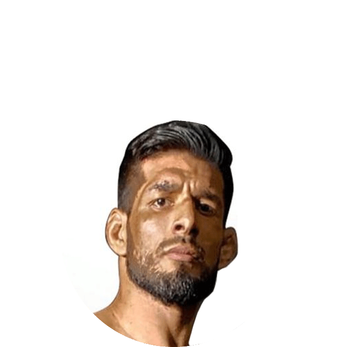  CARLOS "GOKU" ARANA 
 COACH DE LUCHA 
 EX LUCHADOR NCAA 
Cinturón Morado en Jiu-Jitsu Brasileño 