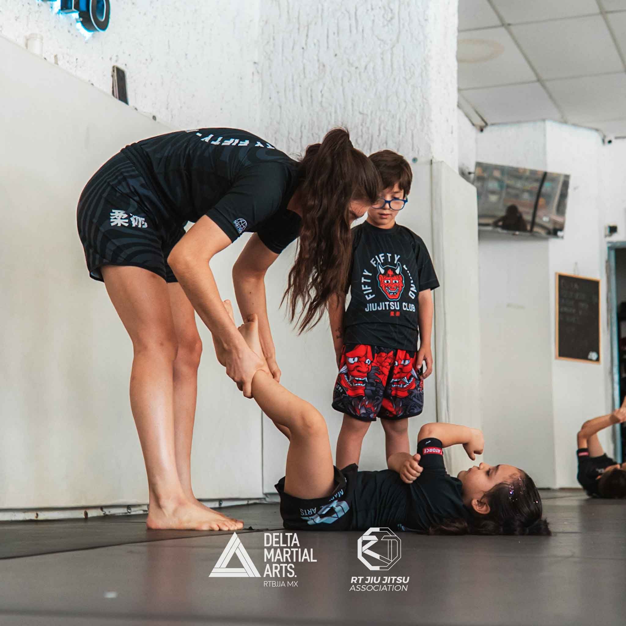 delta-marial-arts-seminarios-img-260605-DSC09068-19.jpg
