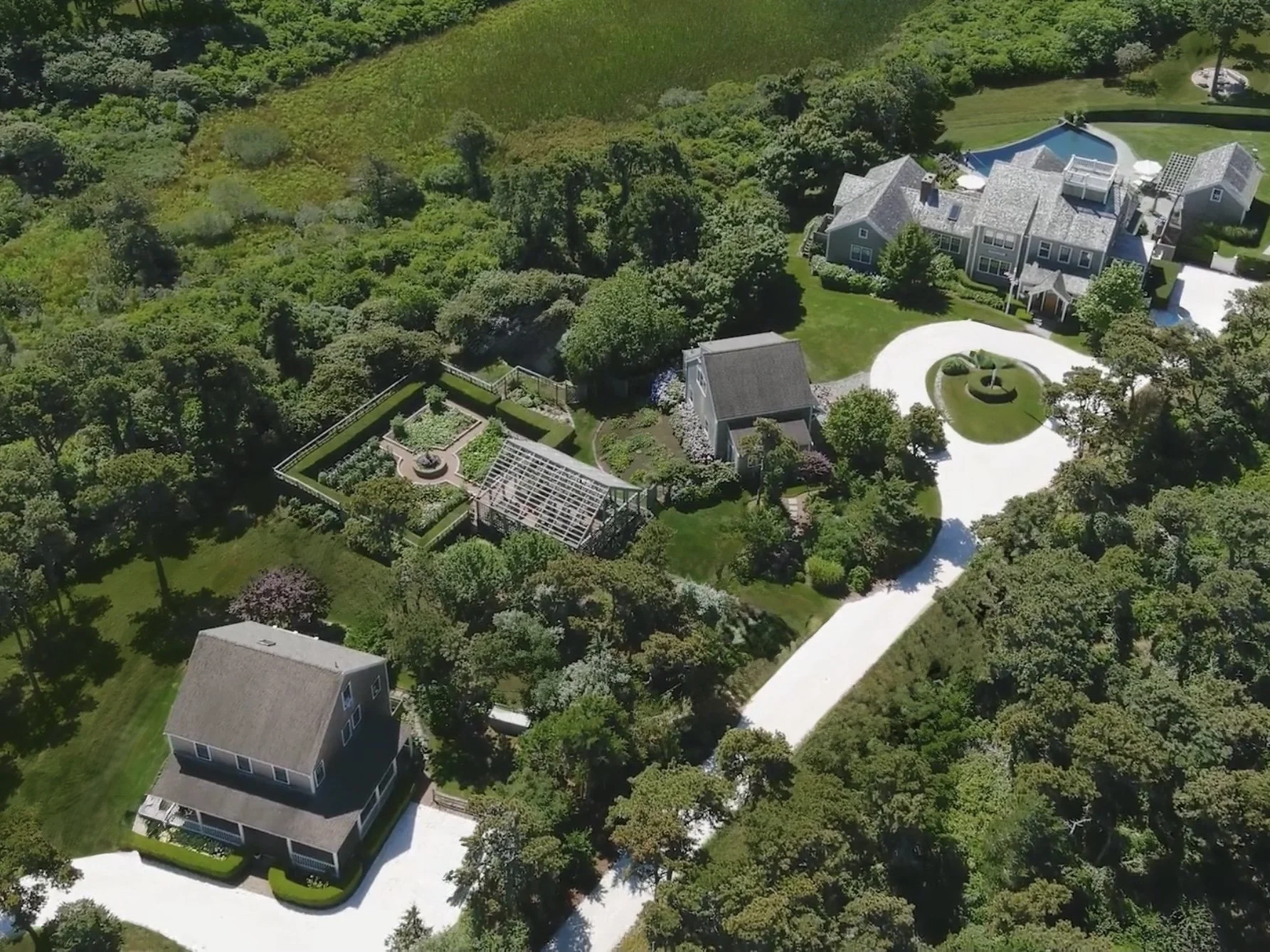 1Poch front page option 2 (2) (4).jpg