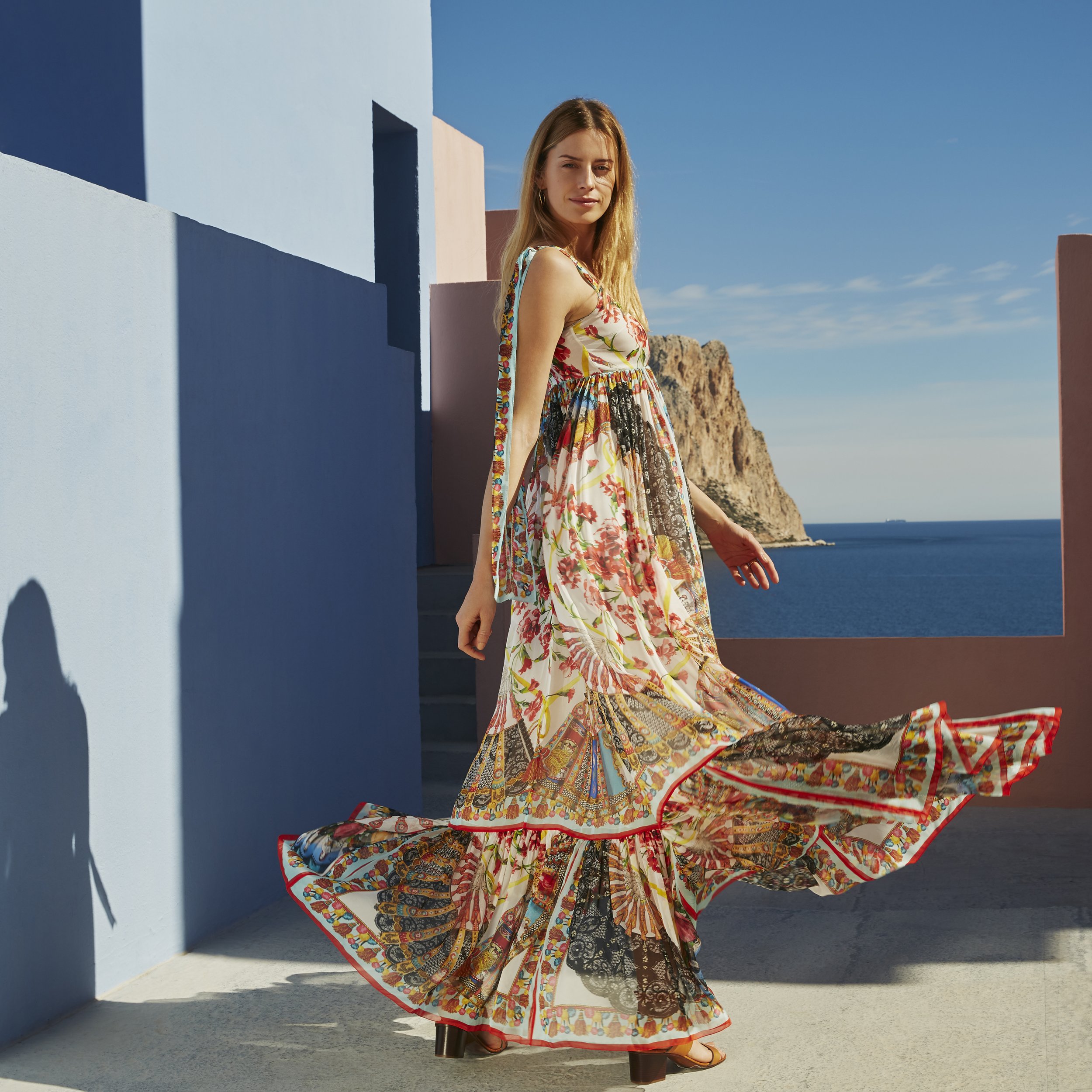 2018_01_20_THE_OUTNET_SHOT_20_121_RT copy.jpg