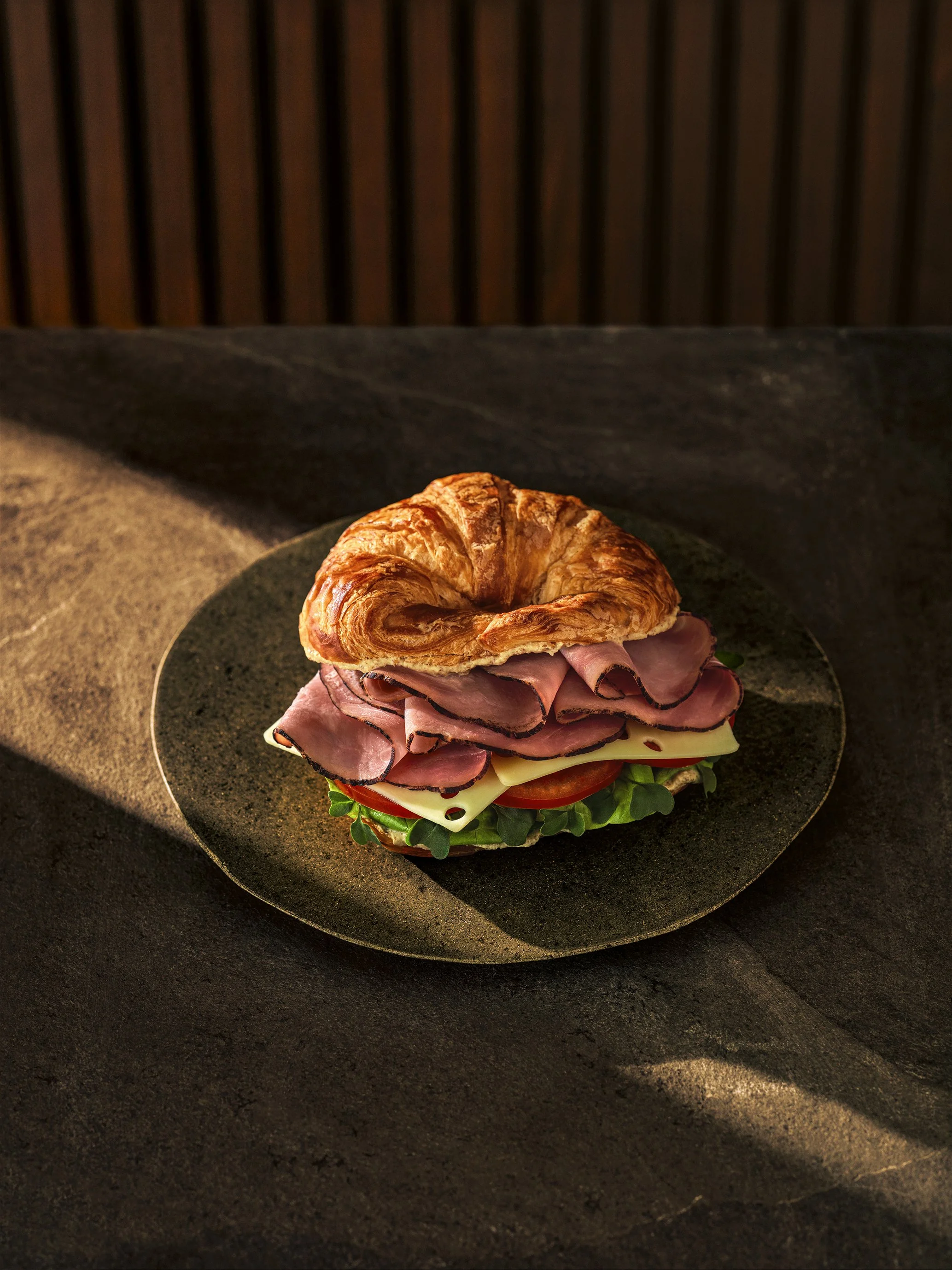 120204011_ Boars Head_Campaign_Maple_Honey_Ham_Sandwhich.jpg